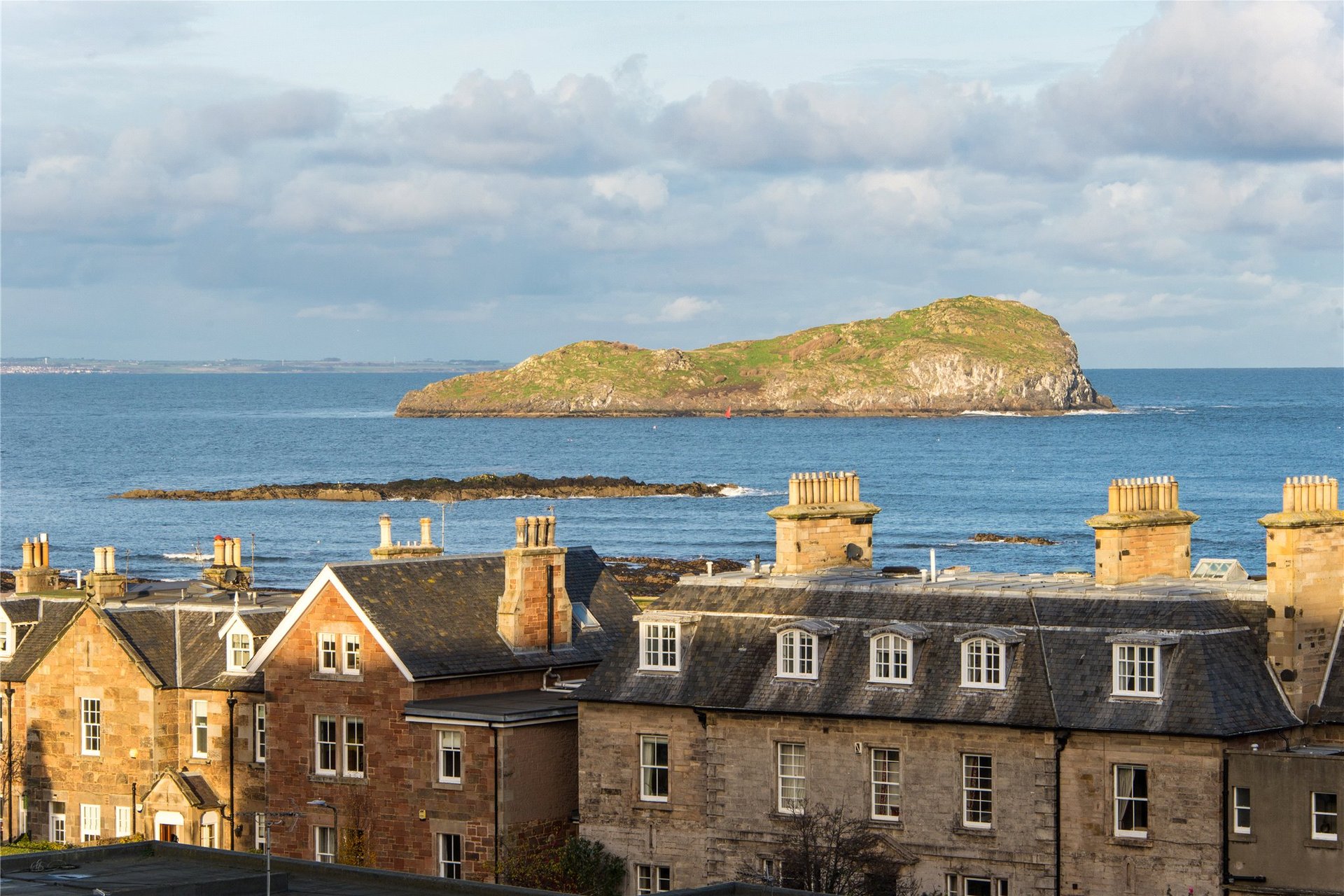 29 Royal Apartments, 1 Station Road, North Berwick, East Lothian, EH39 4AT - Picture #2