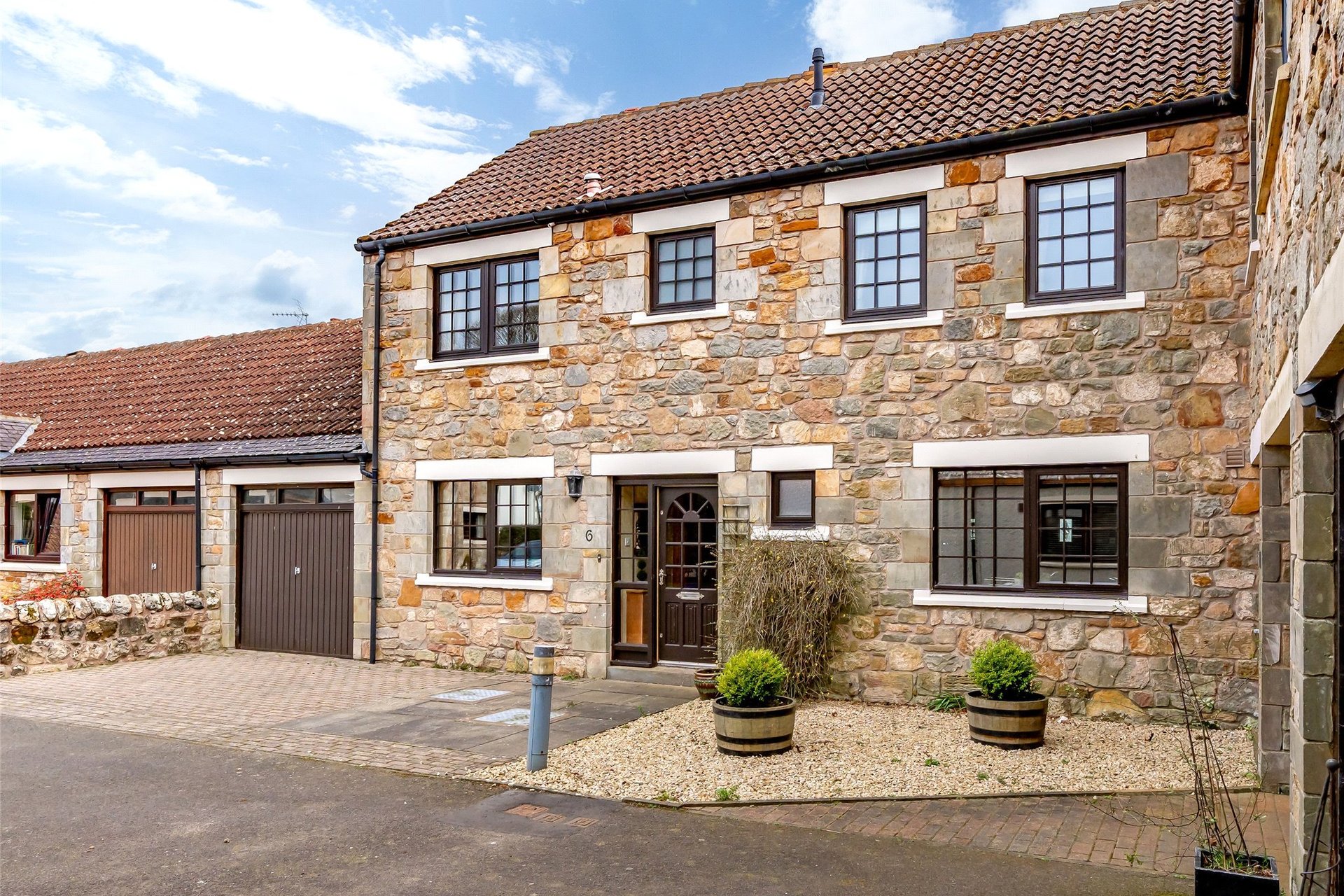 6 Brownhills Steadings, St. Andrews, KY16 8PL - Picture #2