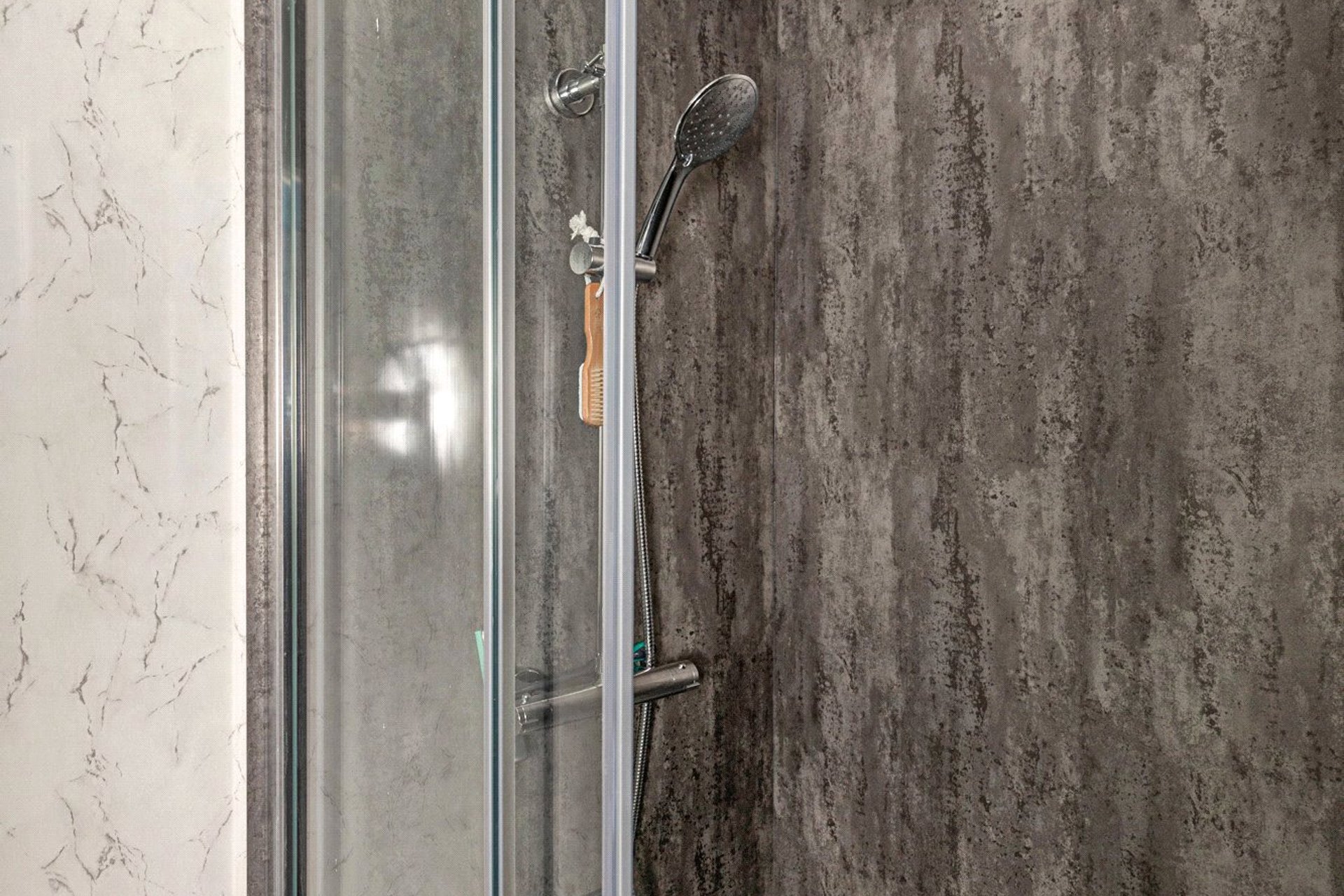 32 Dougalston Crescent, Milngavie, G62 6HP - Picture #31