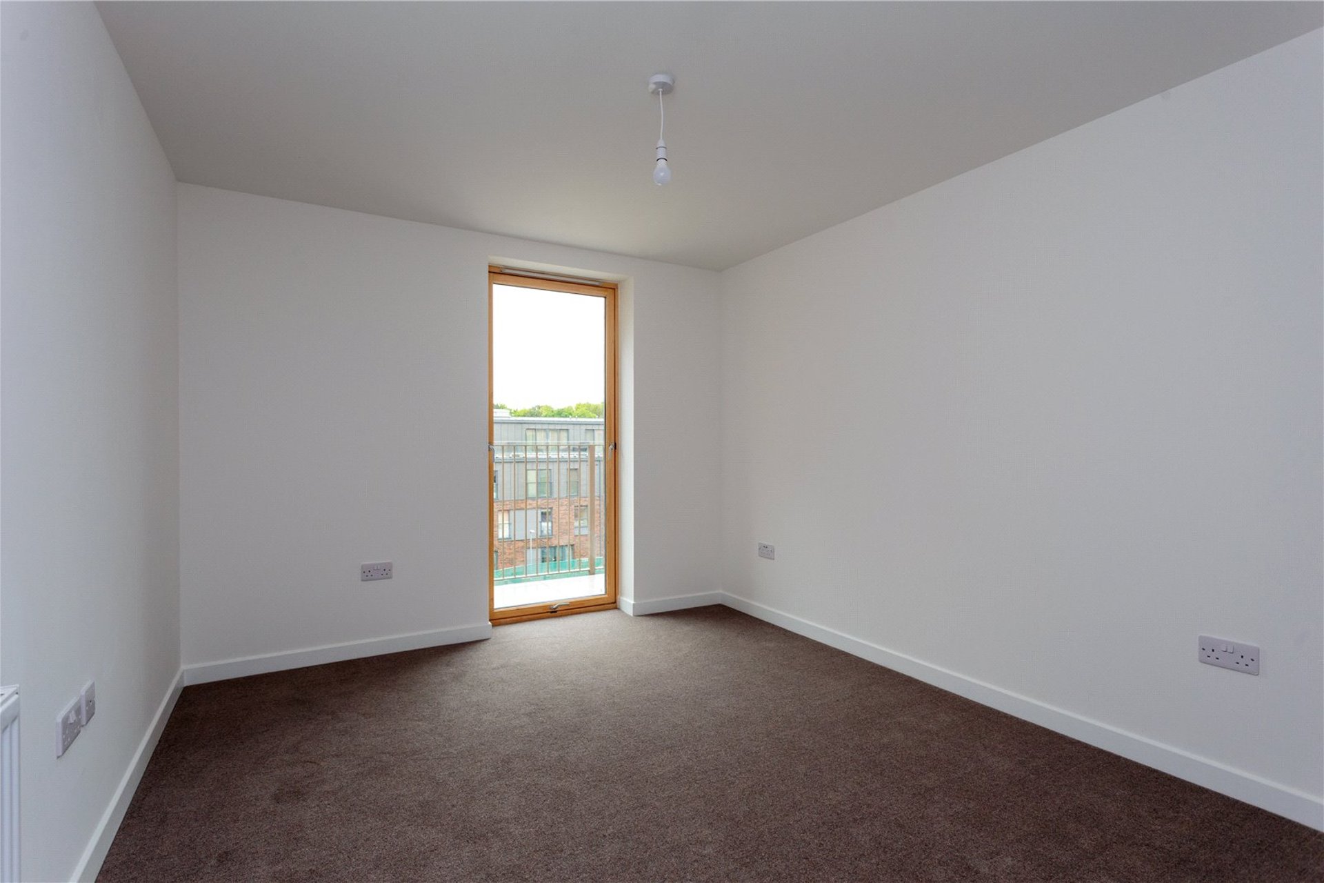 Flat 20, 16 Hughes Close, Edinburgh, EH7 4FY - Picture #13