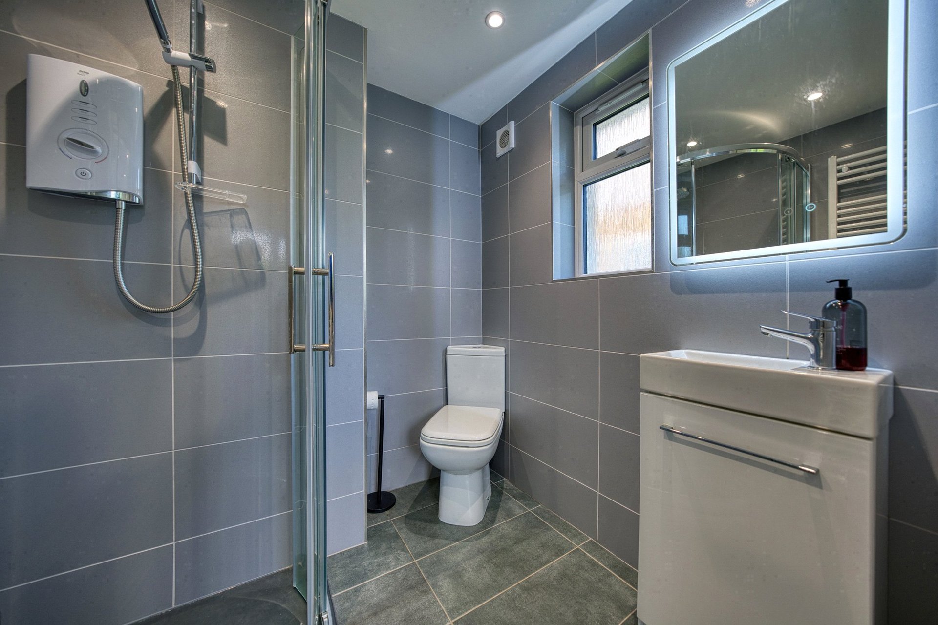70 Rowan Drive, Bearsden, G61 3HJ - Picture #16