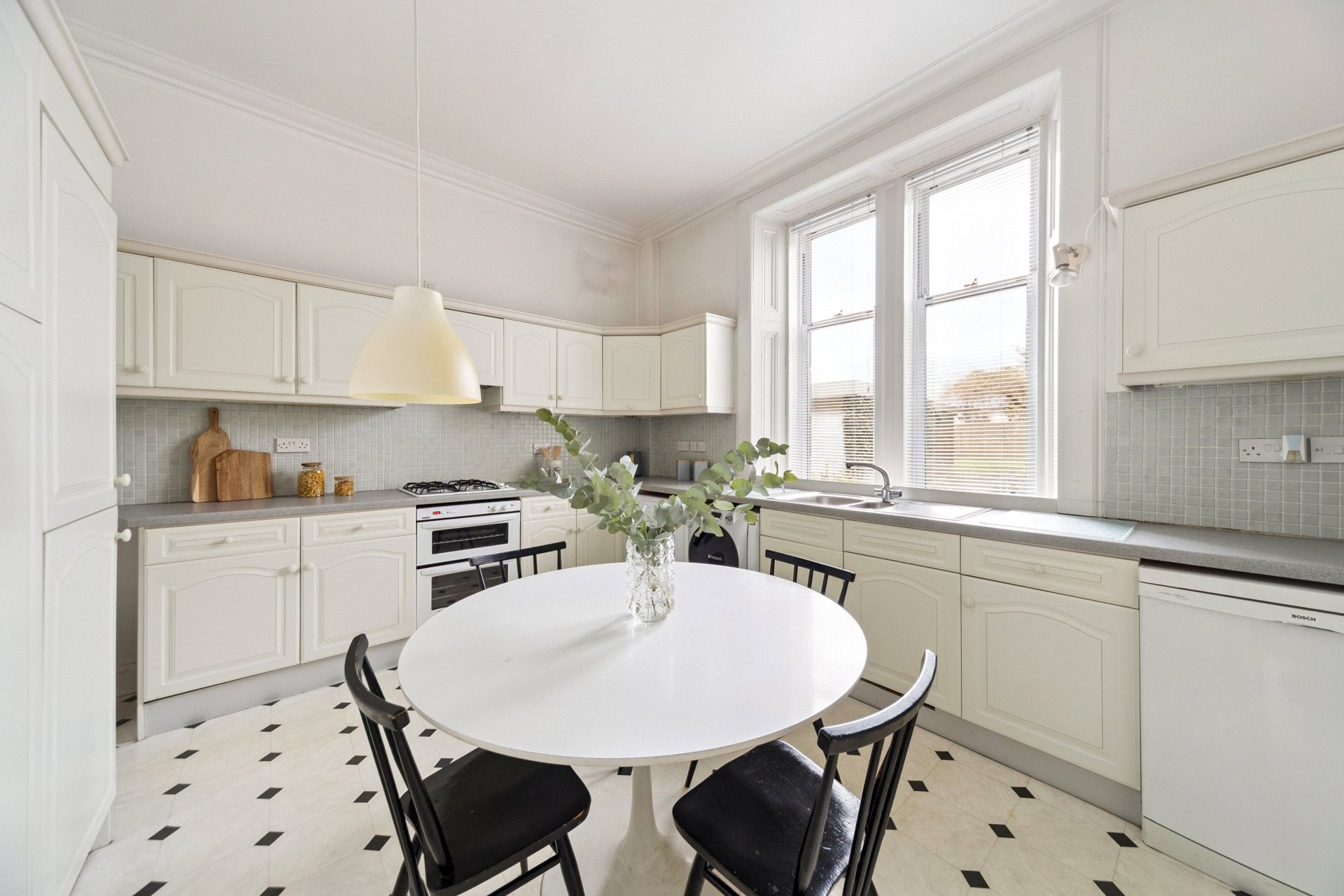 11 Spence Street, Maryhill Park, Glasgow, G20 0AW - Picture #11