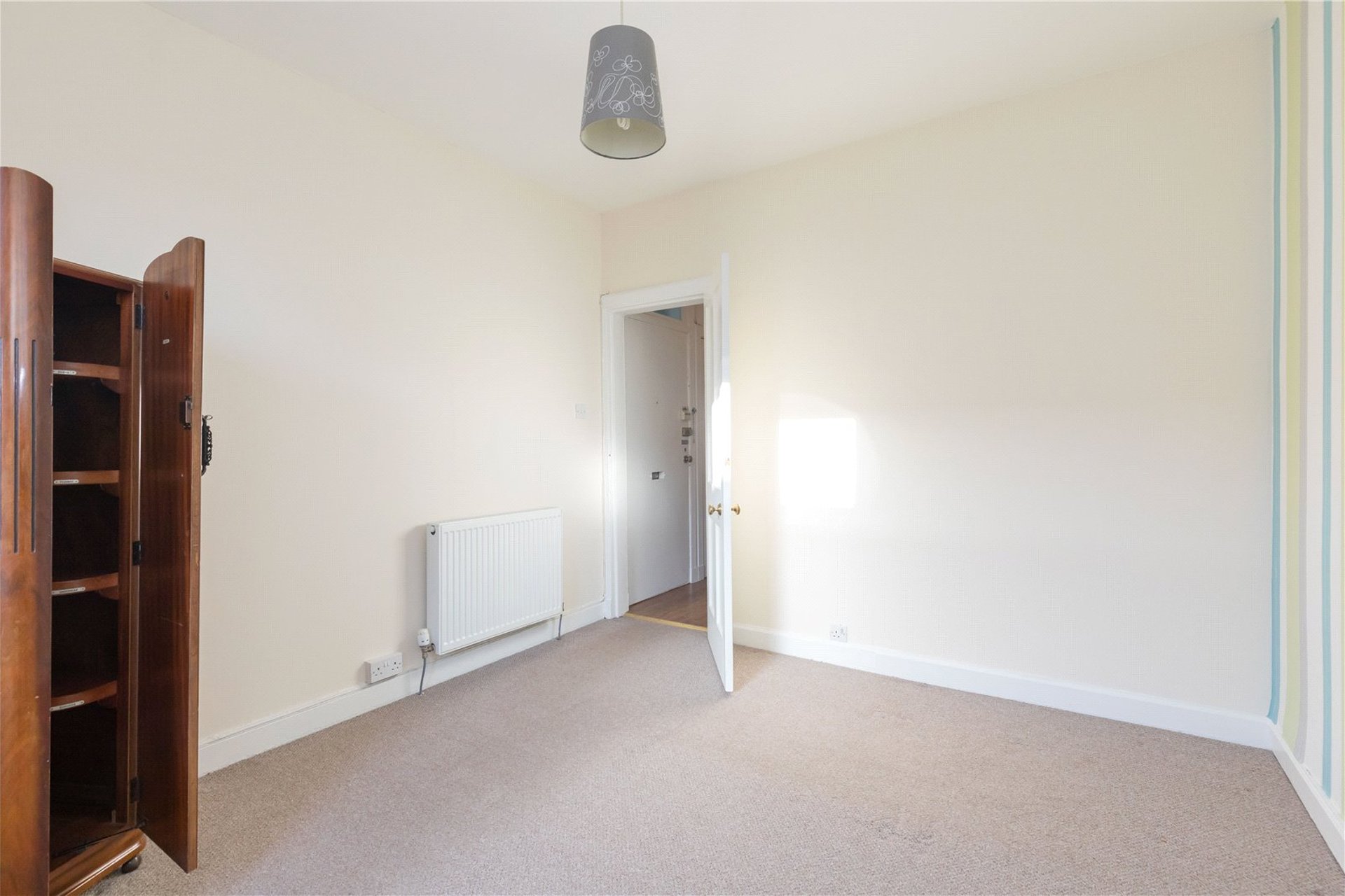 2/3 Bonnington Avenue, Edinburgh, EH6 5QH - Picture #14
