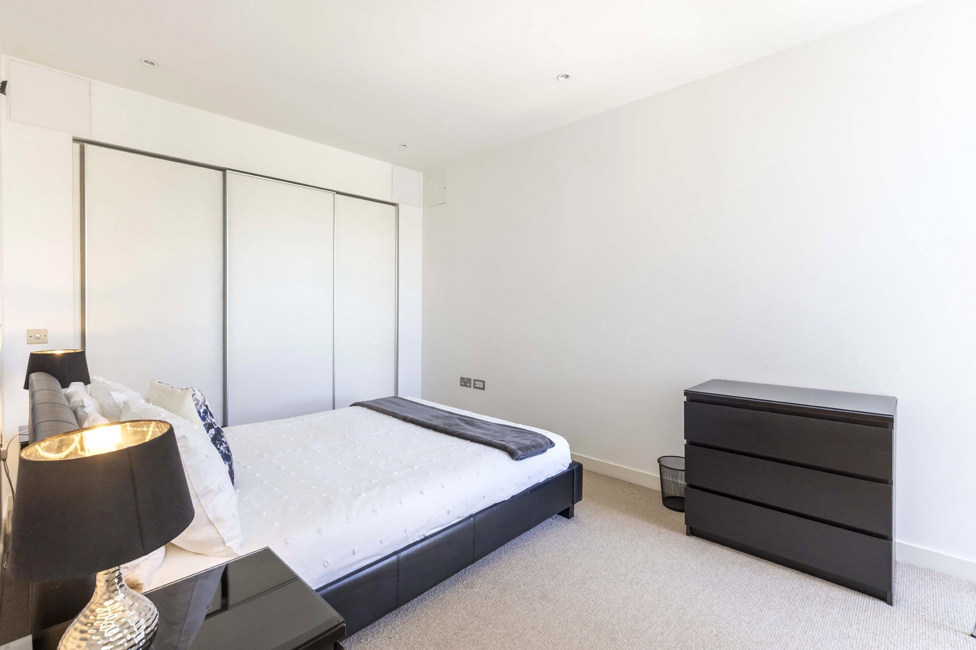 Flat 16, 18 Simpson Loan, Edinburgh, Midlothian, EH3 9GB - Picture #15