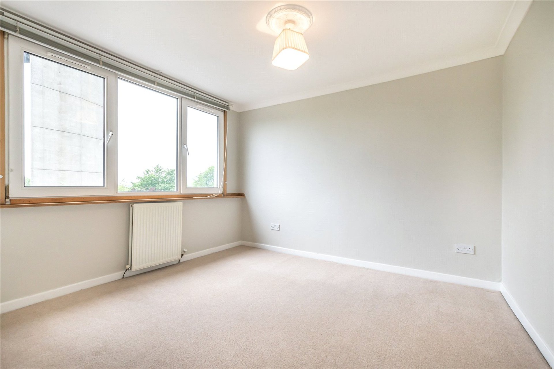 Flat 2/2, 230 Dumbarton Road, Old Kilpatrick, Glasgow, Lanarkshire, G60 5LJ - Picture #12