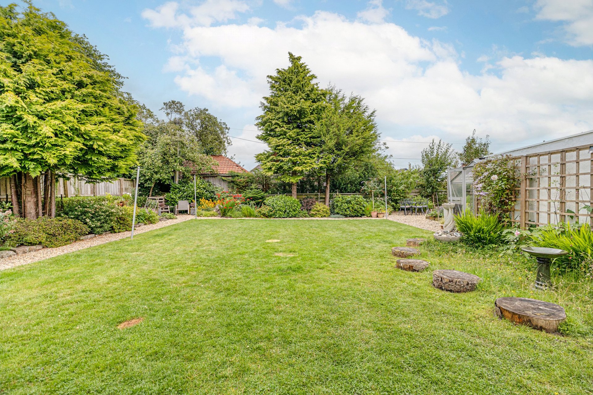 13 Vivian Avenue, Milngavie, G62 6DW - Picture #3