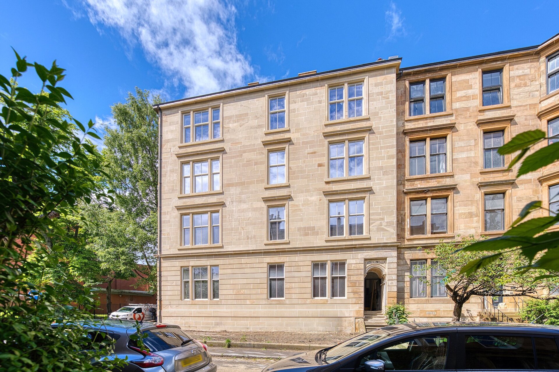 2/1, 18 Oakfield Avenue, Hillhead, Glasgow, G12 8JE - Picture #1