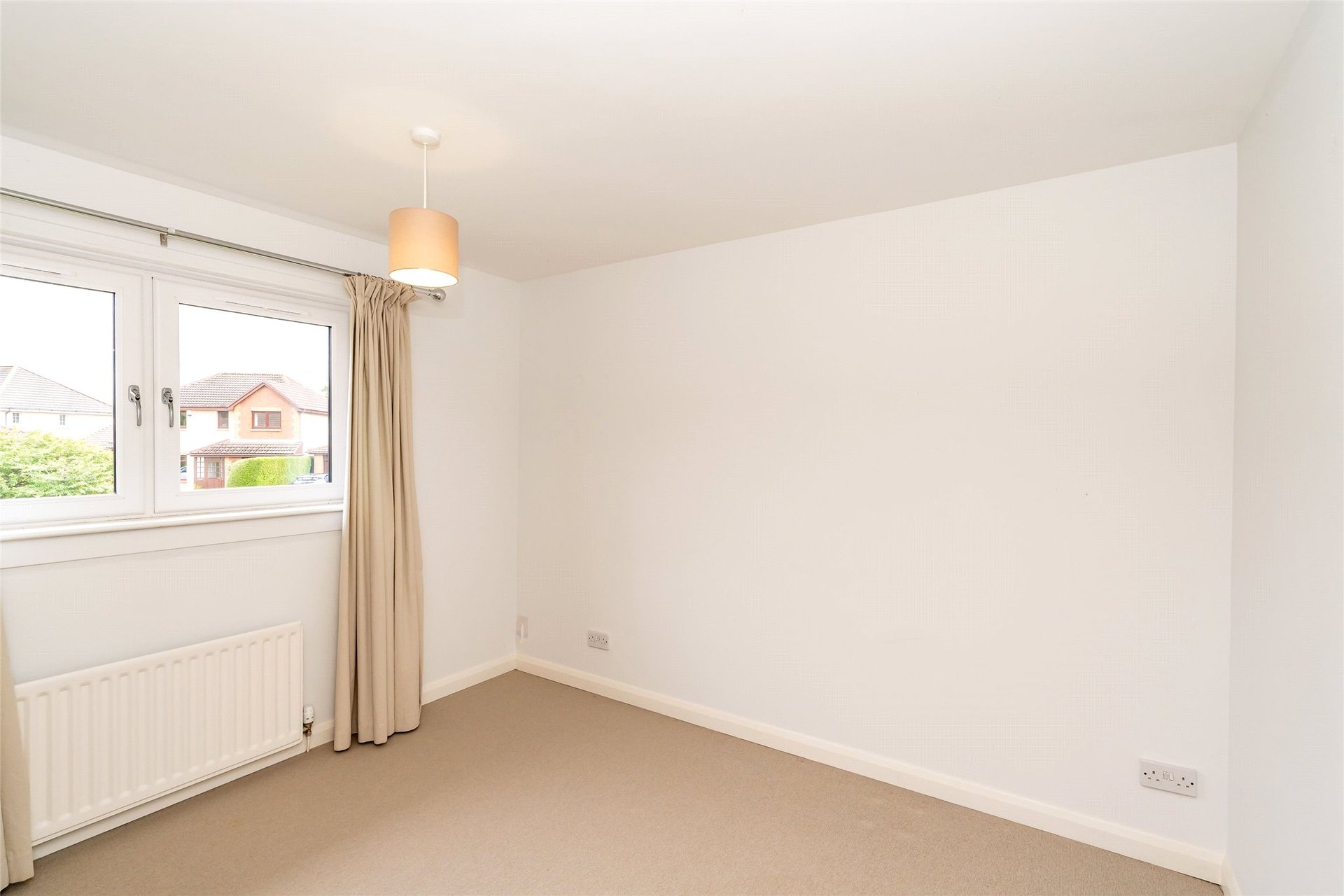 83 Auchingane, Swanston, Edinburgh, EH10 7HU - Picture #19