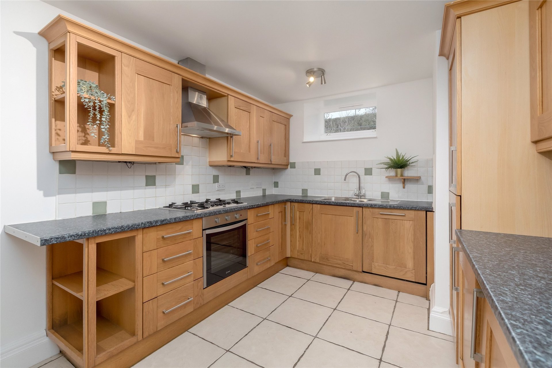130A Brunton Gardens, Edinburgh, Midlothian, EH7 5ET - Picture #5