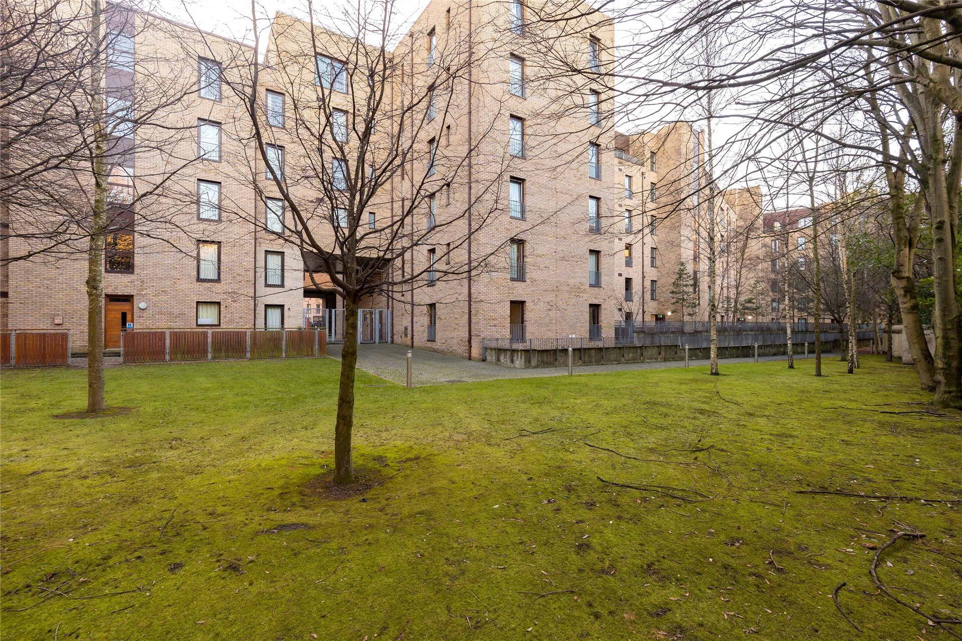 Flat 10, 3 McEwan Square, Edinburgh, Midlothian, EH3 8EL - Picture #15