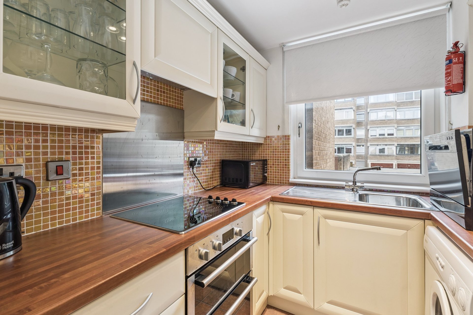 Flat 16, Dudley Court, 24 Lethington Avenue, Shawlands, Glasgow, G41 3HY - Picture #6