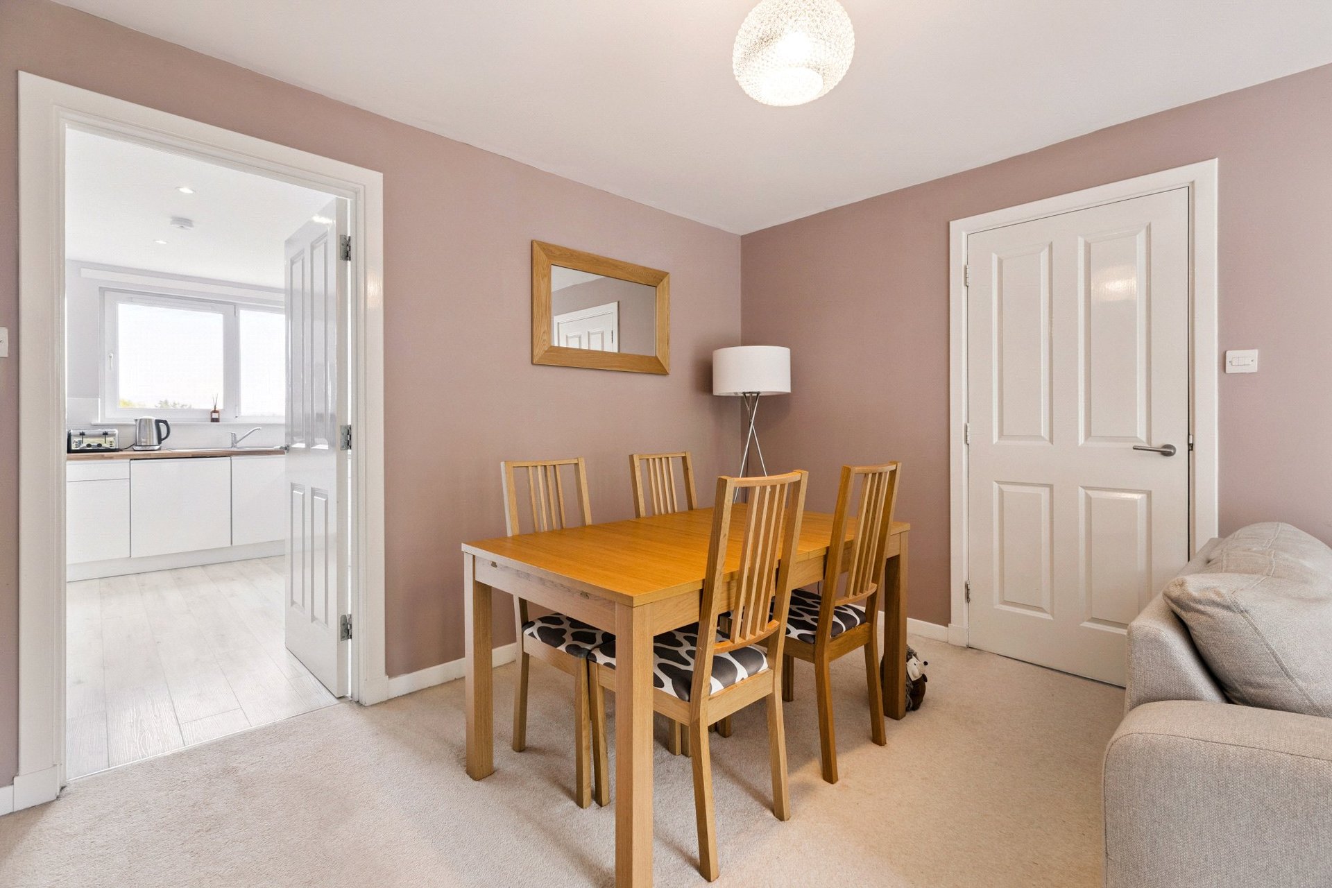 52 Canniesburn Quadrant, Bearsden, G61 1RW - Picture #7