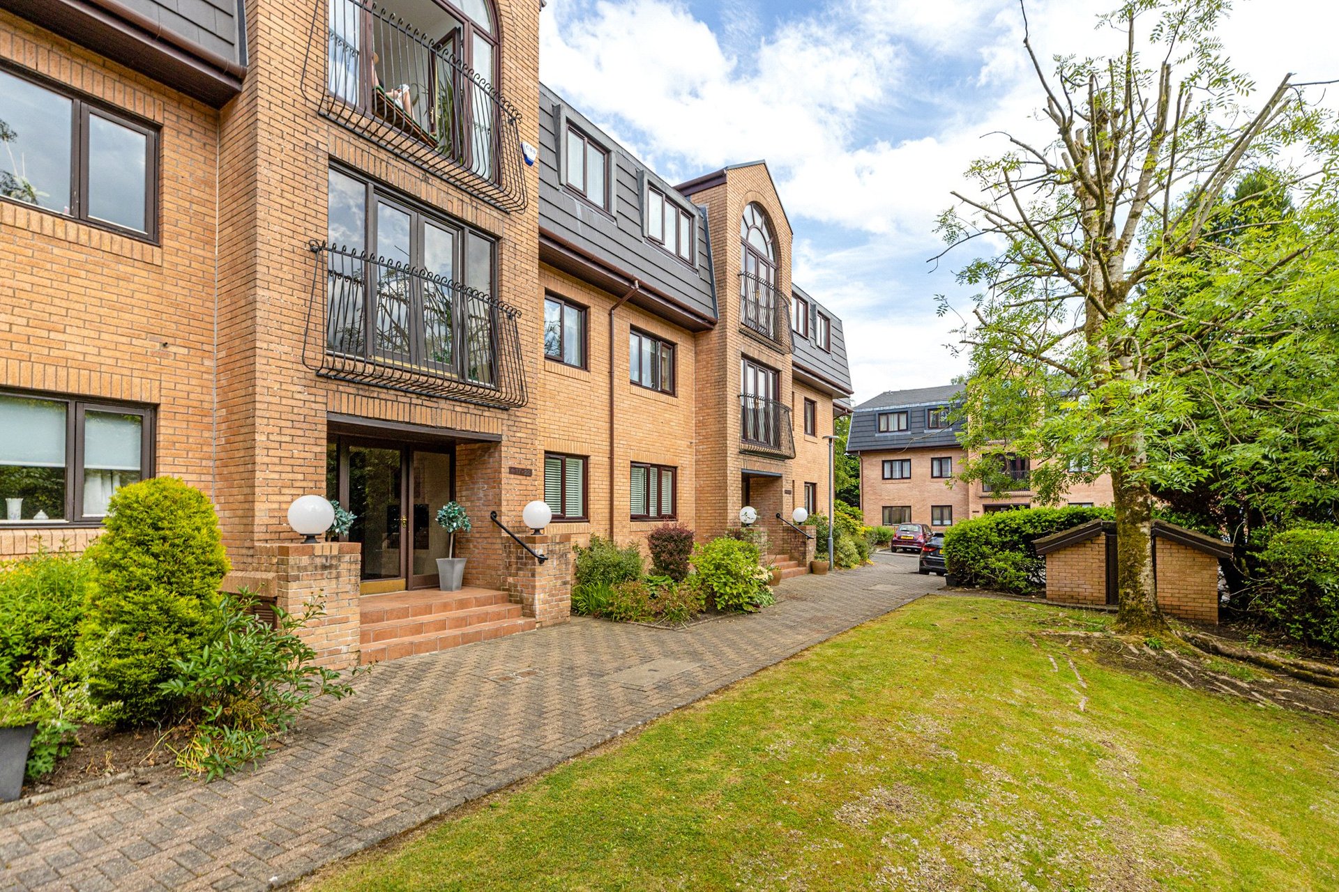 15 The Beeches, Ayr Road, Newton Mearns, Glasgow, G77 6AZ - Picture #3