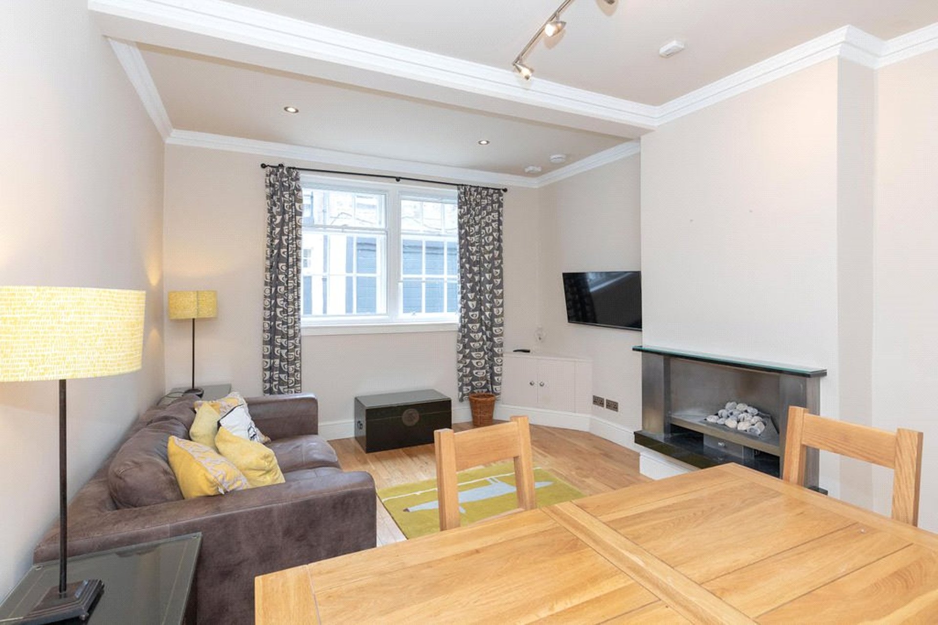 9 Gloucester Lane, New Town, Edinburgh, EH3 6ED - Picture #3
