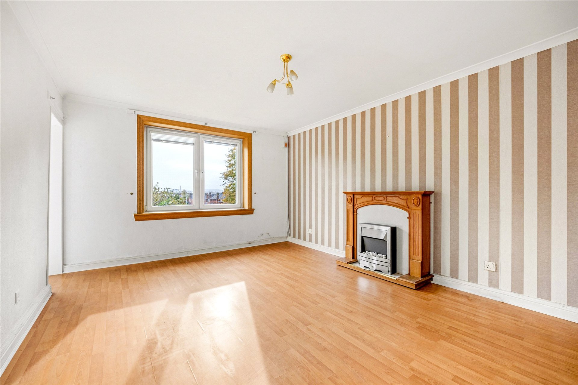 2/1, 54 Northland Drive, Scotstoun, Glasgow, G14 9BD - Picture #2