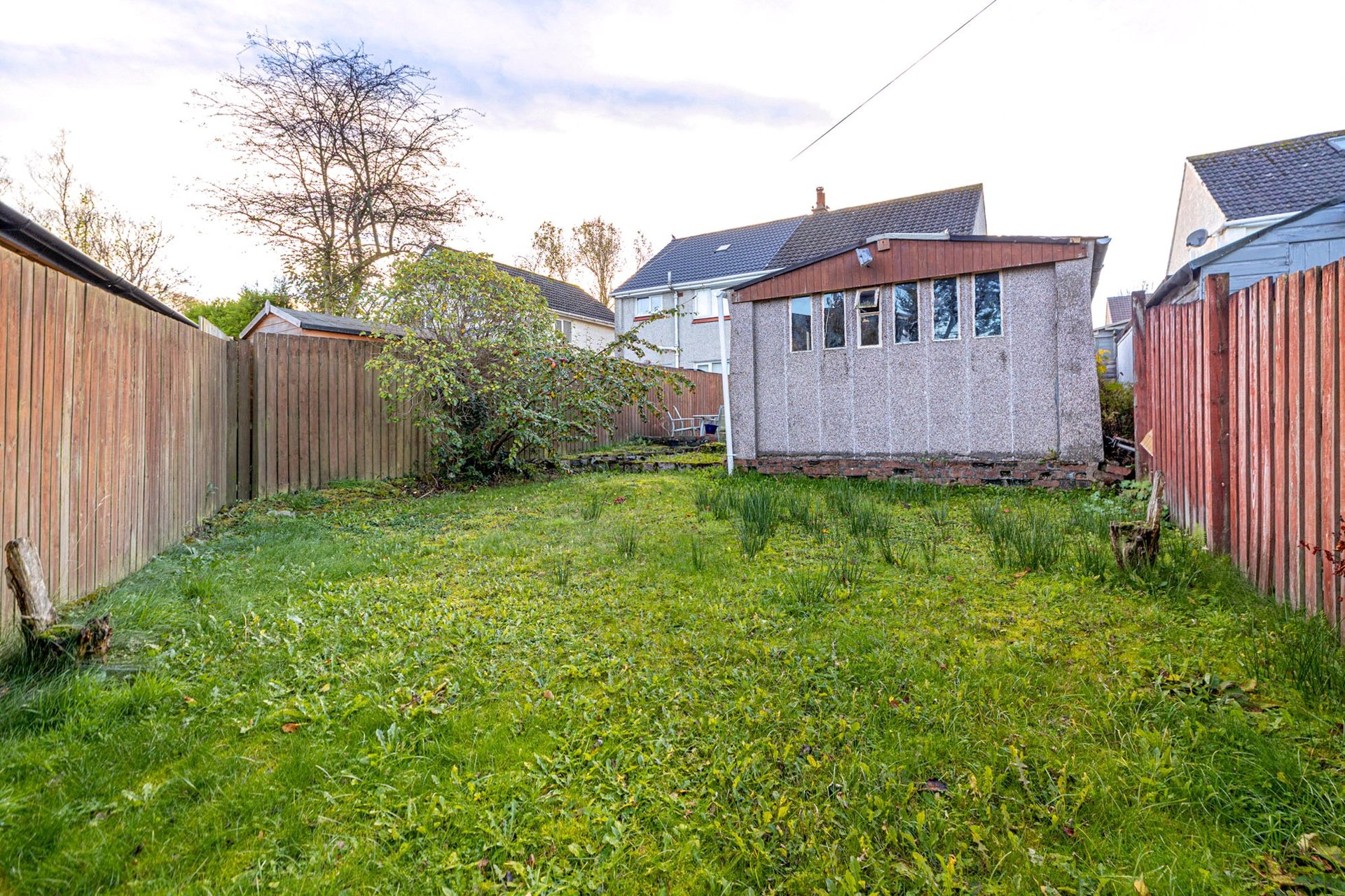 11 Skye Gardens, Bearsden, G61 4ED - Picture #2