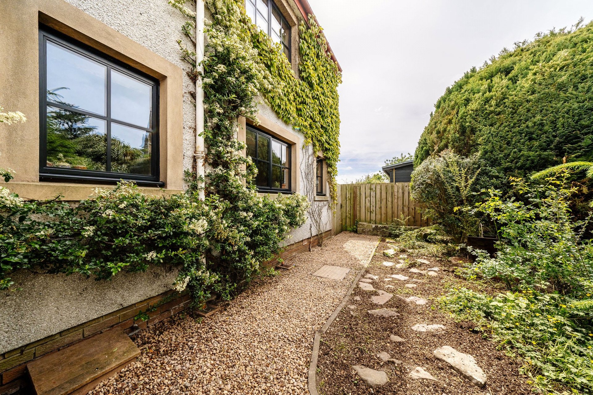 Redbrae, Gavinton, Duns, Berwickshire, TD11 3QT - Picture #29