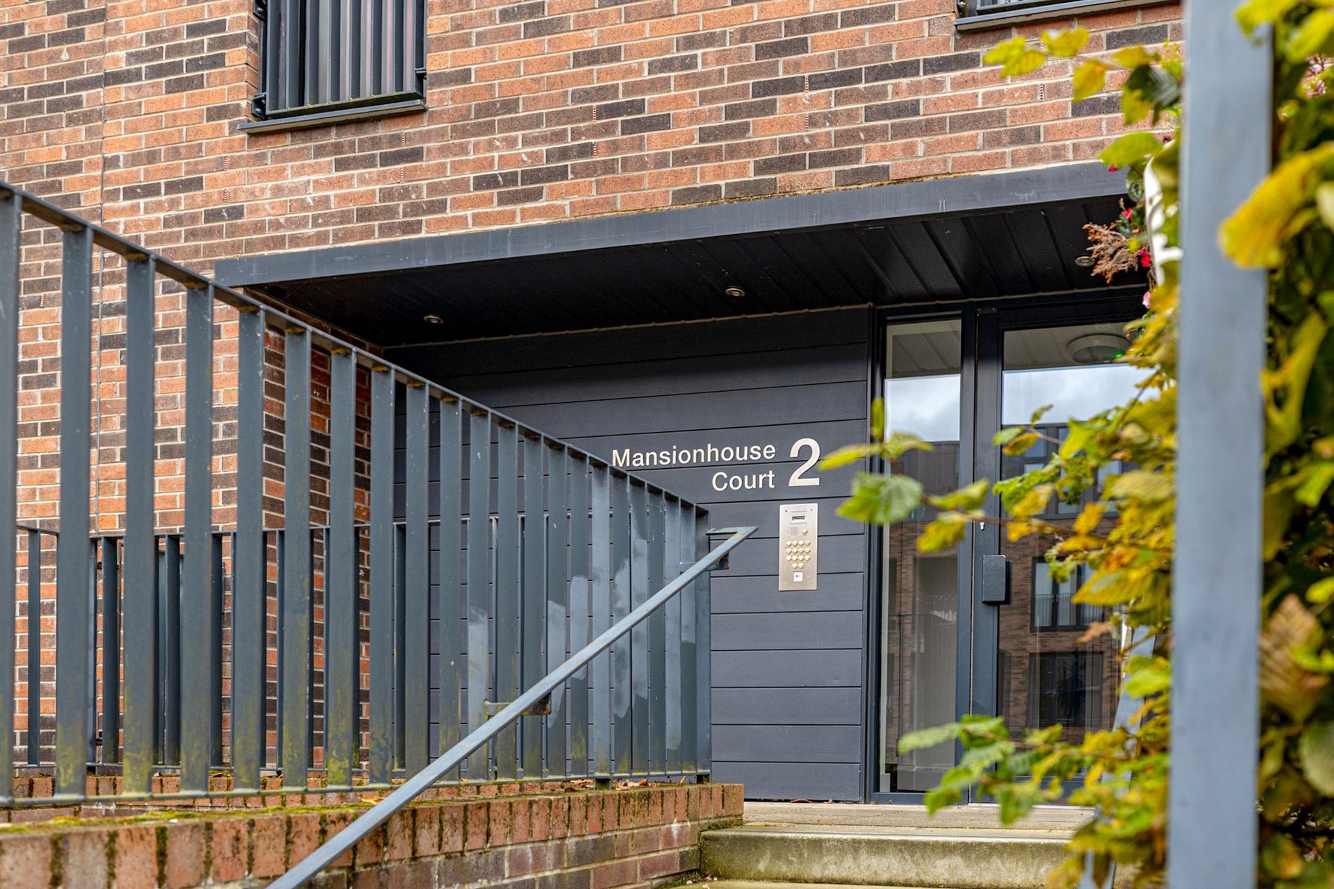 Flat 11, 2 Mansionhouse Court, Langside, Glasgow, G41 3DD - Picture #2