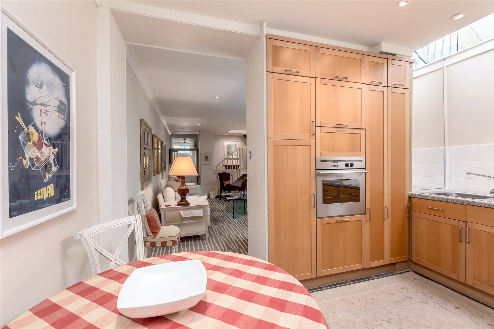23 Gloucester Lane, Edinburgh, EH3 6ED - Picture #9