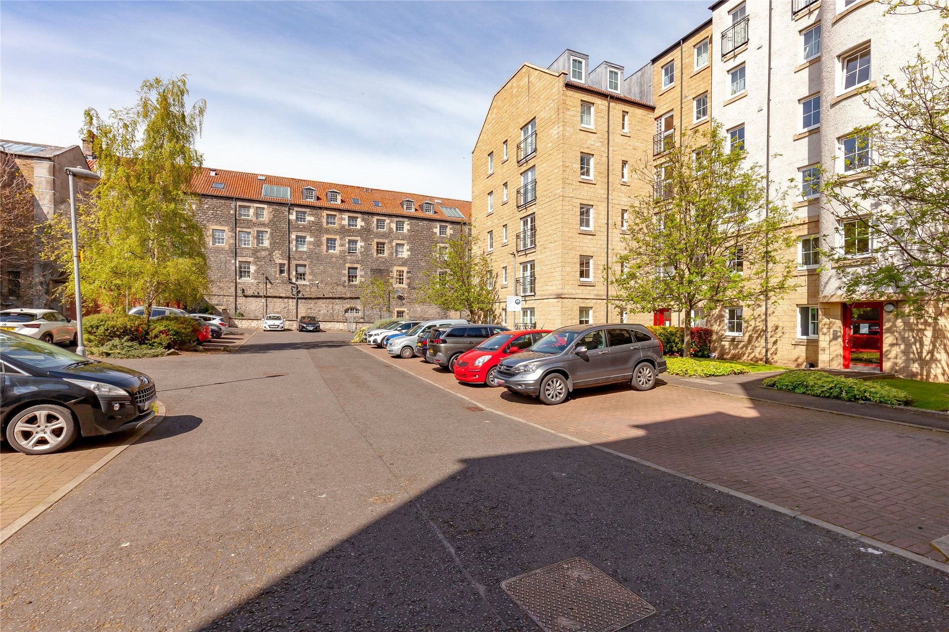 8/6 Giles Street, Edinburgh, EH6 6DA - Picture #19