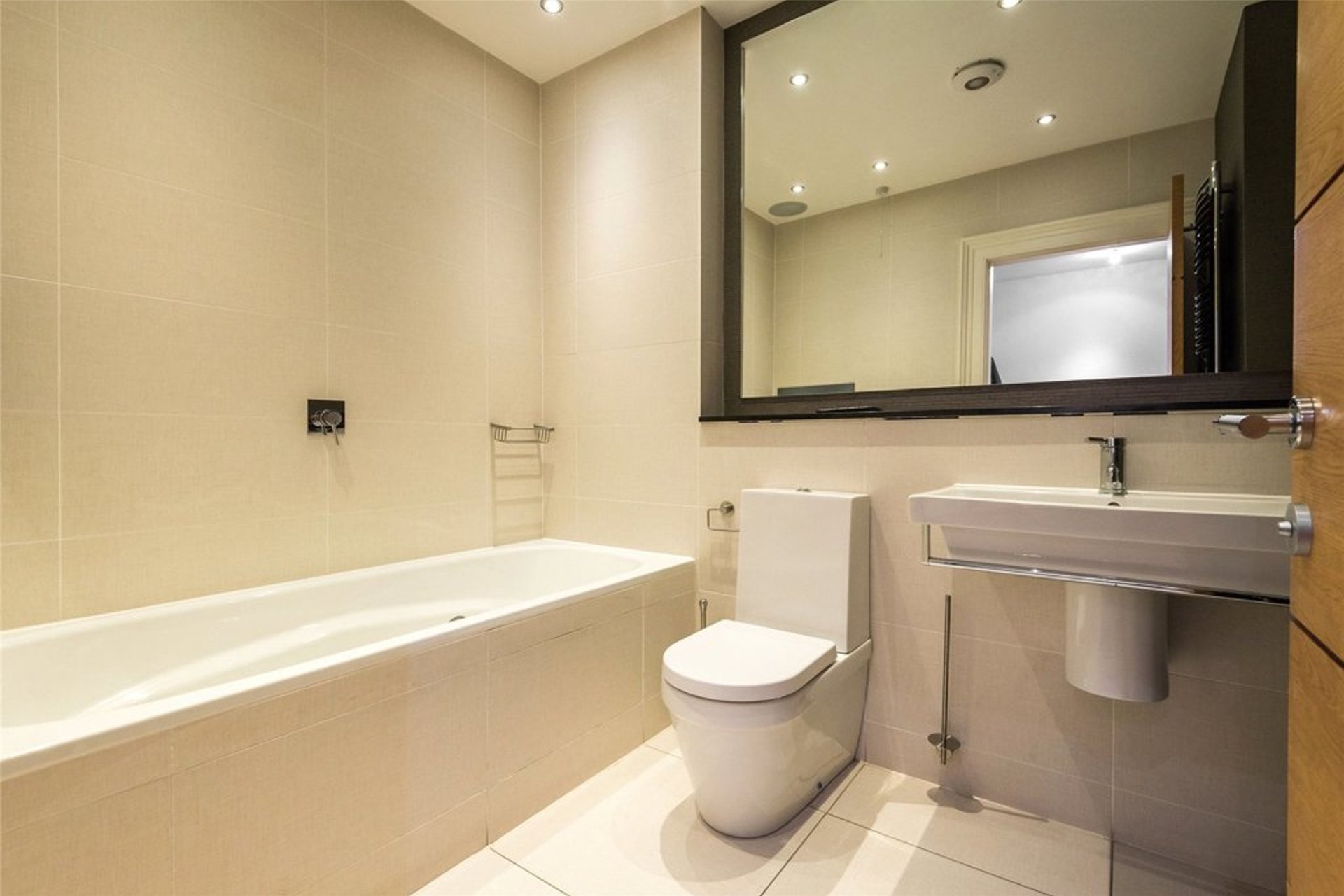 8a Rothesay Place, Edinburgh, EH3 7SL - Picture #4