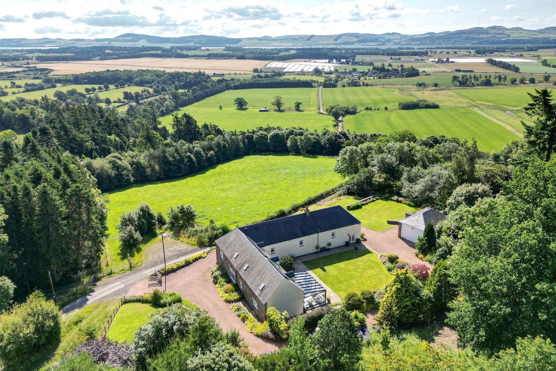 Pitlowie Steading, Glencarse, Perth, PH2 7NS - Picture #2