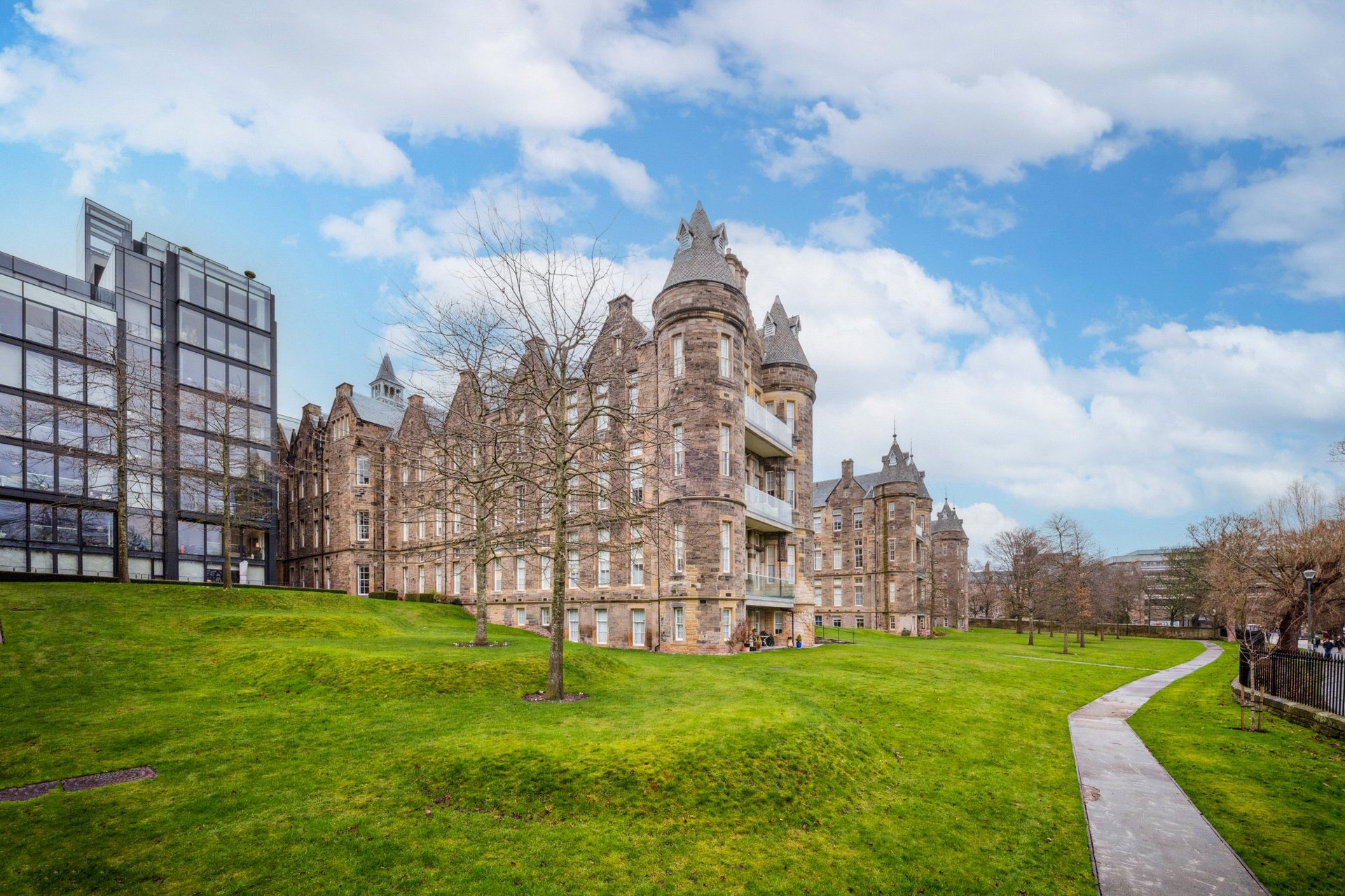 Flat 7, 19 Simpson Loan, Edinburgh, Midlothian, EH3 9BS - Picture #16