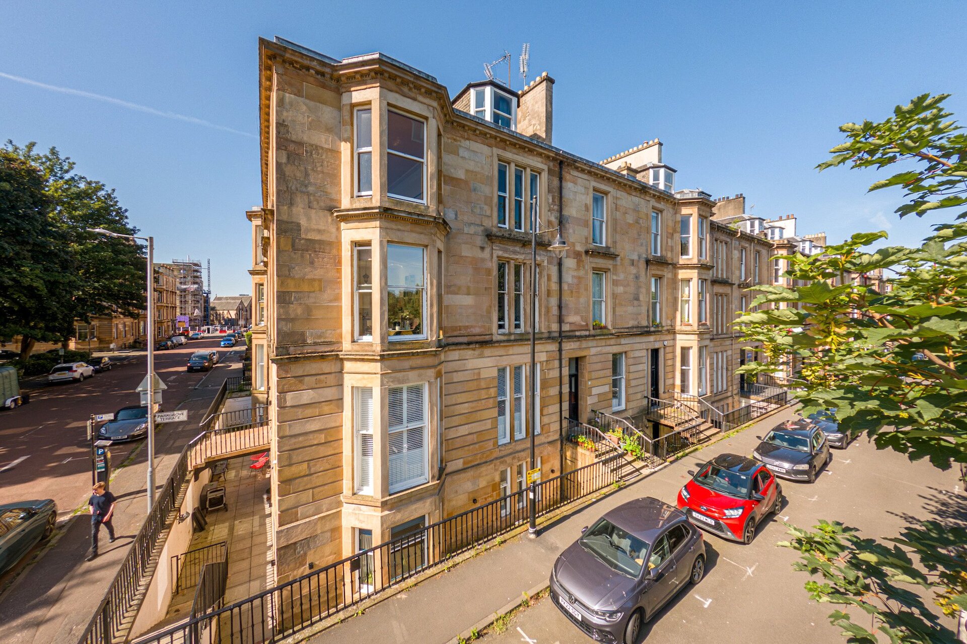 2/1, 2 Parkgrove Terrace, Kelvingrove, Glasgow, G3 7SD - Picture #1