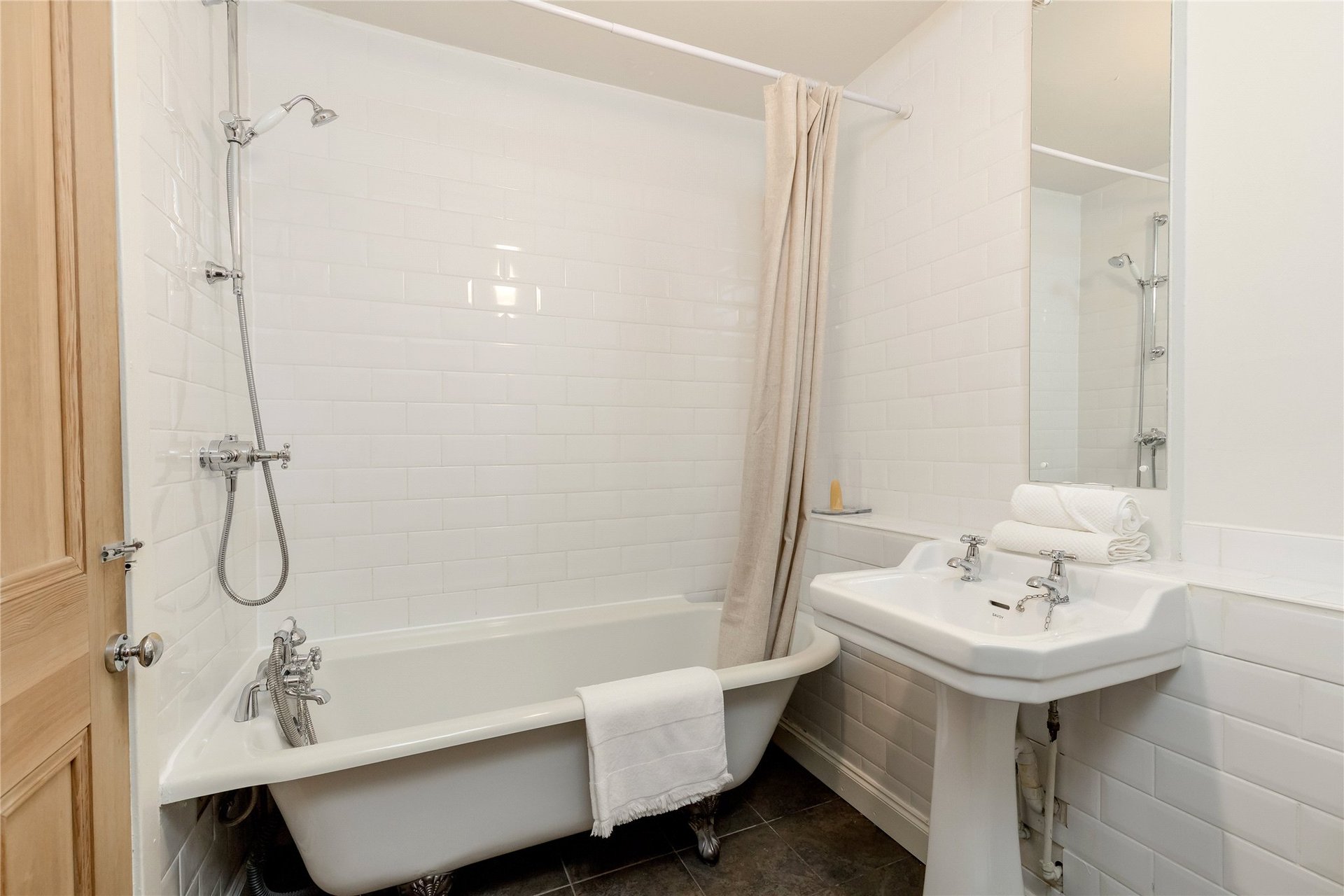 51/14 Cockburn Street, Old Town, Edinburgh, EH1 1BS - Picture #14