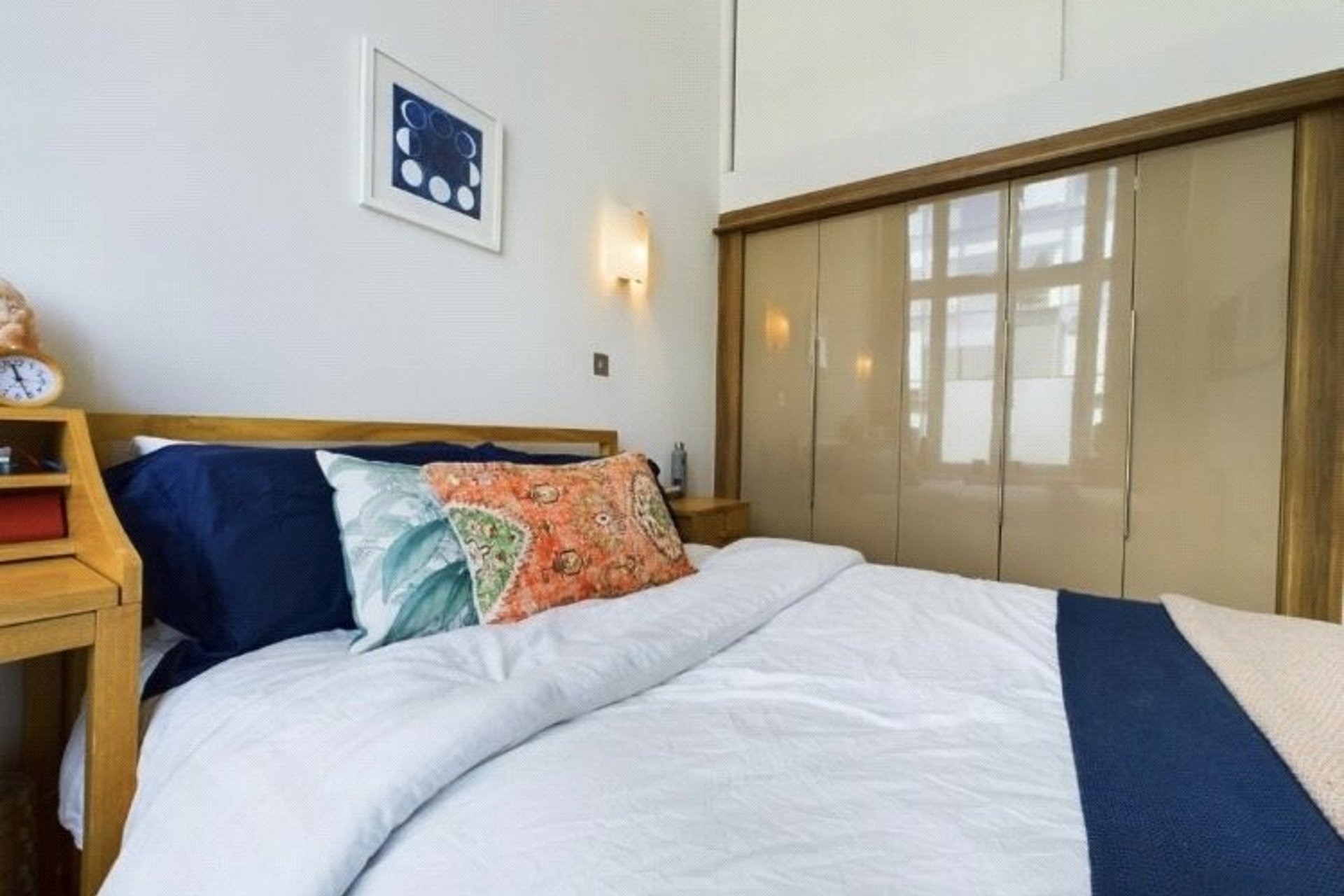 Flat 12, 19 Simpson Loan, Edinburgh, Midlothian, EH3 9BS - Picture #8