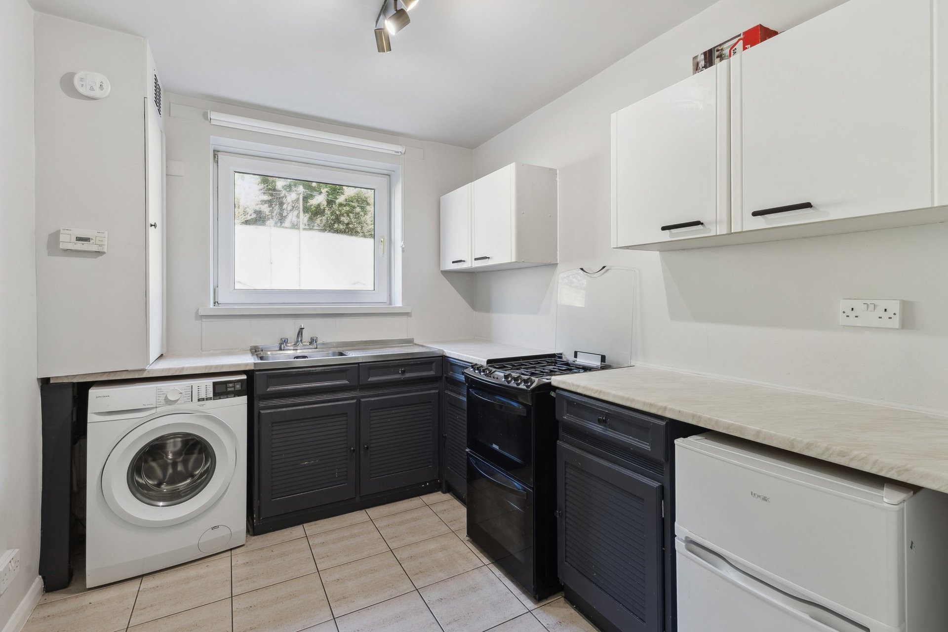 415 Tantallon Road, Shawlands, Glasgow, G41 3HS - Picture #9