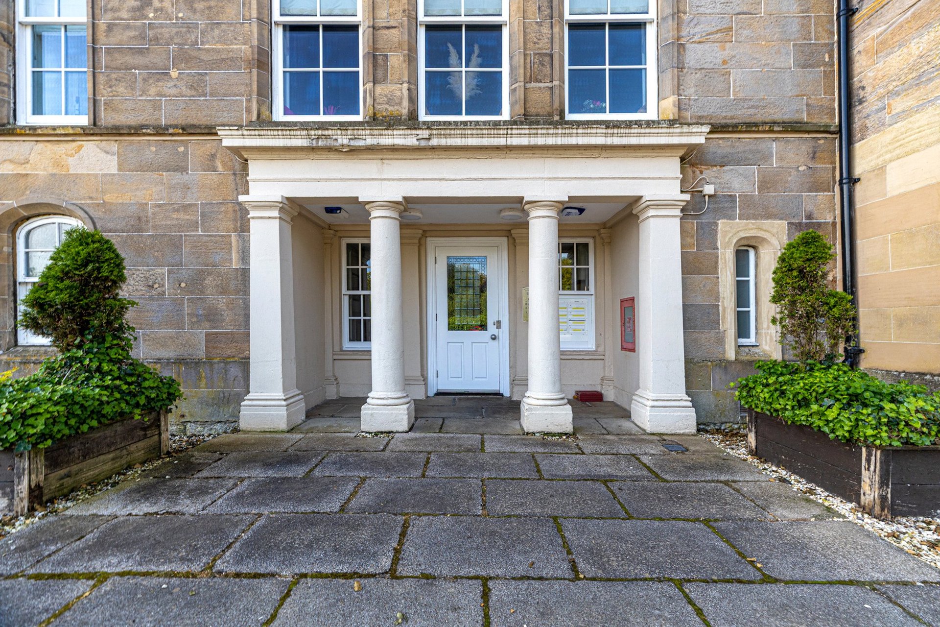 9 Montgomerie Drive, Stewarton, Kilmarnock, East Ayrshire, KA3 3AP - Picture #3