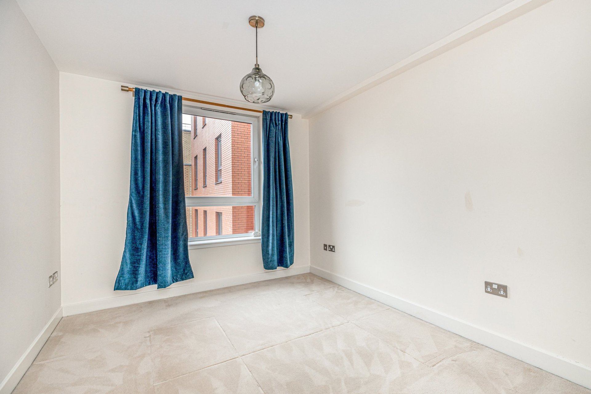 Flat 5/2 McIntyre & Hogg Building, 128 Ingram Street, Merchant City, Glasgow City, G1 1EJ - Picture #13