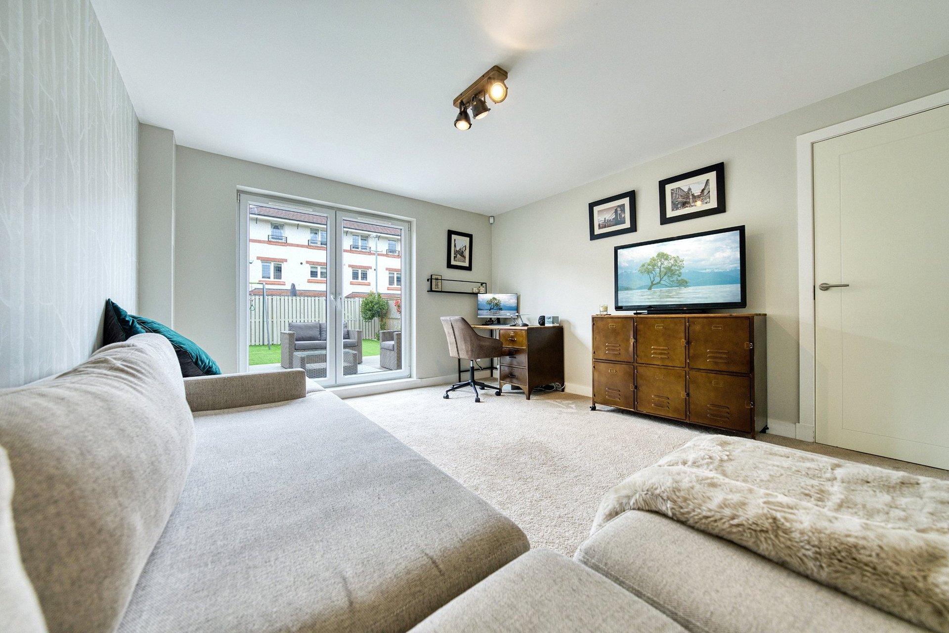 34 Morven Drive, Clarkston, Glasgow, G76 7NH - Picture #7