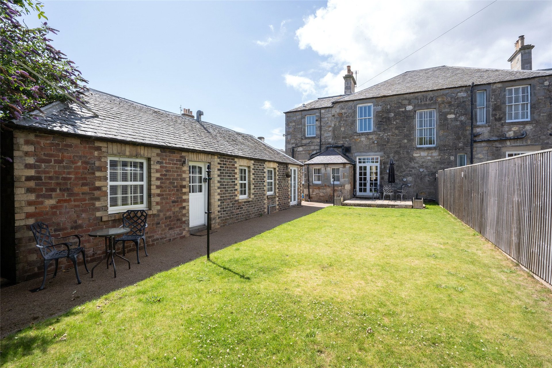 The Elms Villa and Garden Cottage, 14 Park Place, Elie, Fife, KY9 1DH - Picture #5