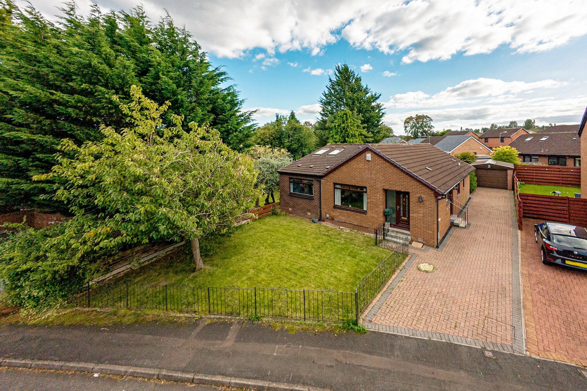 37 Bullwood Drive, Crookston, Glasgow, G53 7BU - Picture #1