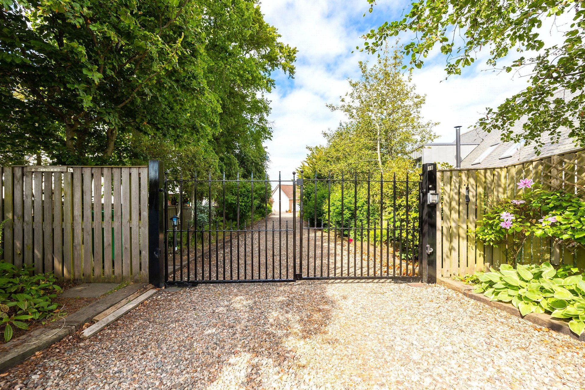 Plot and House, 1B Wester Haining, Strathkinness High Road, St Andrews, KY16 9UA - Picture #40