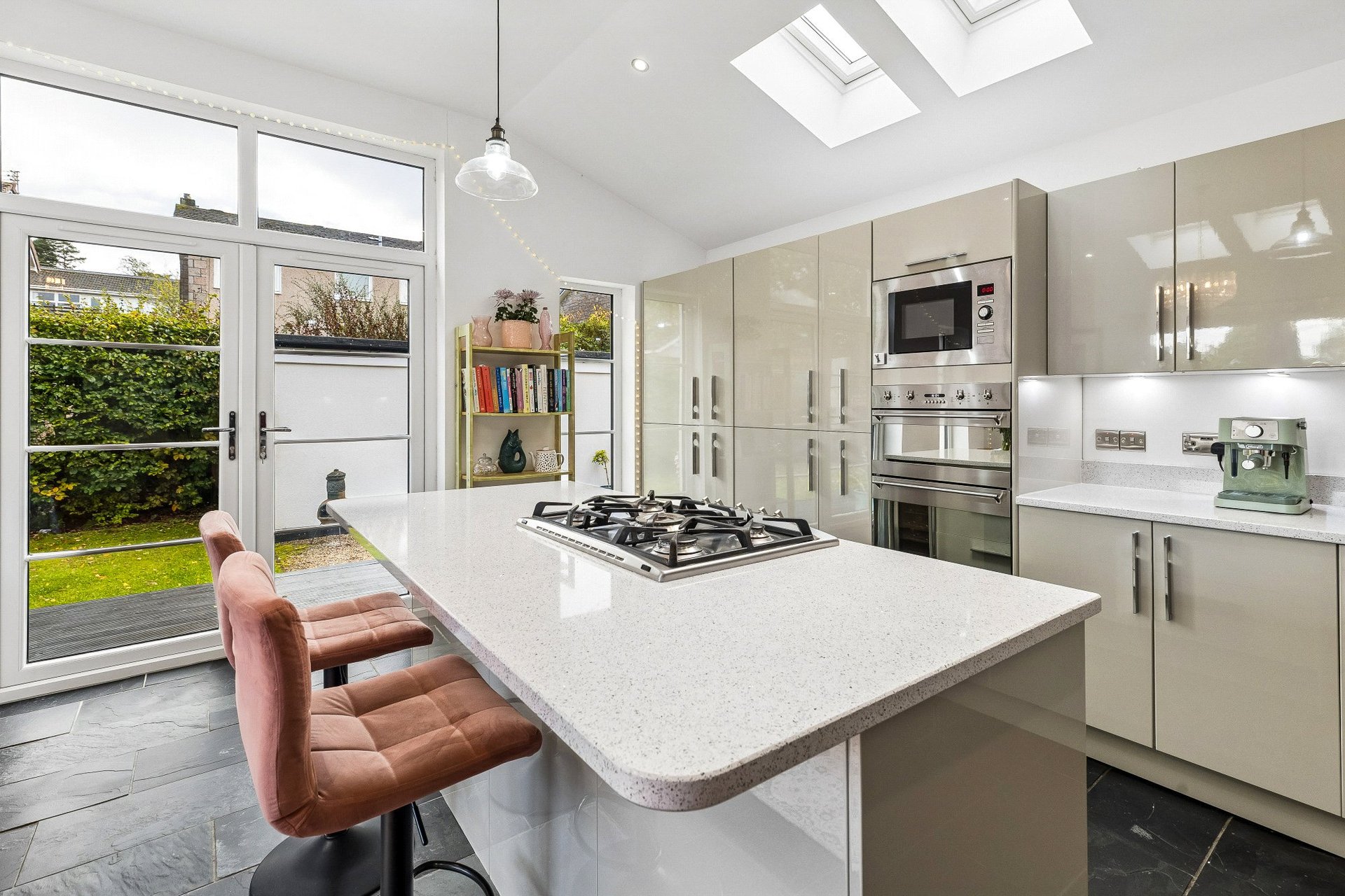 36 Stockiemuir Avenue, Bearsden, G61 3LJ - Picture #13
