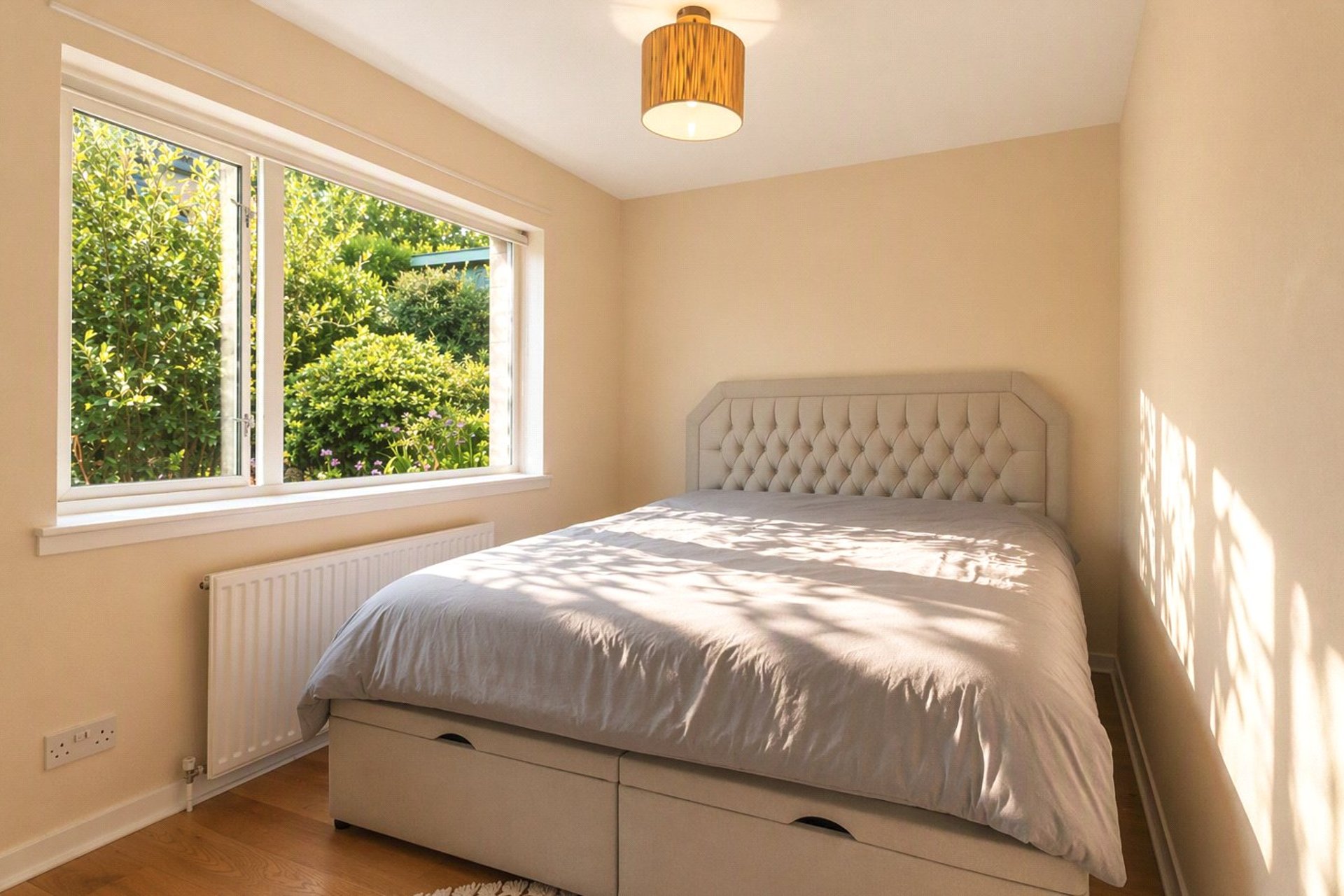 14 Iddesleigh Avenue, Milngavie, G62 8NT - Picture #15