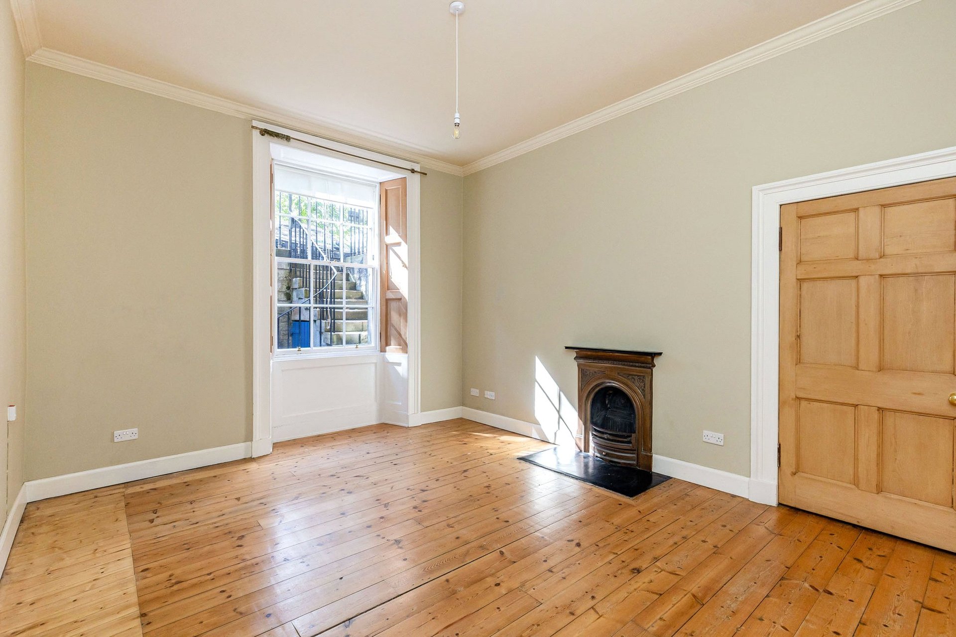 Flat 1 (GF), 6 Clarendon Crescent, Edinburgh, Midlothian, EH4 1PT - Picture #10