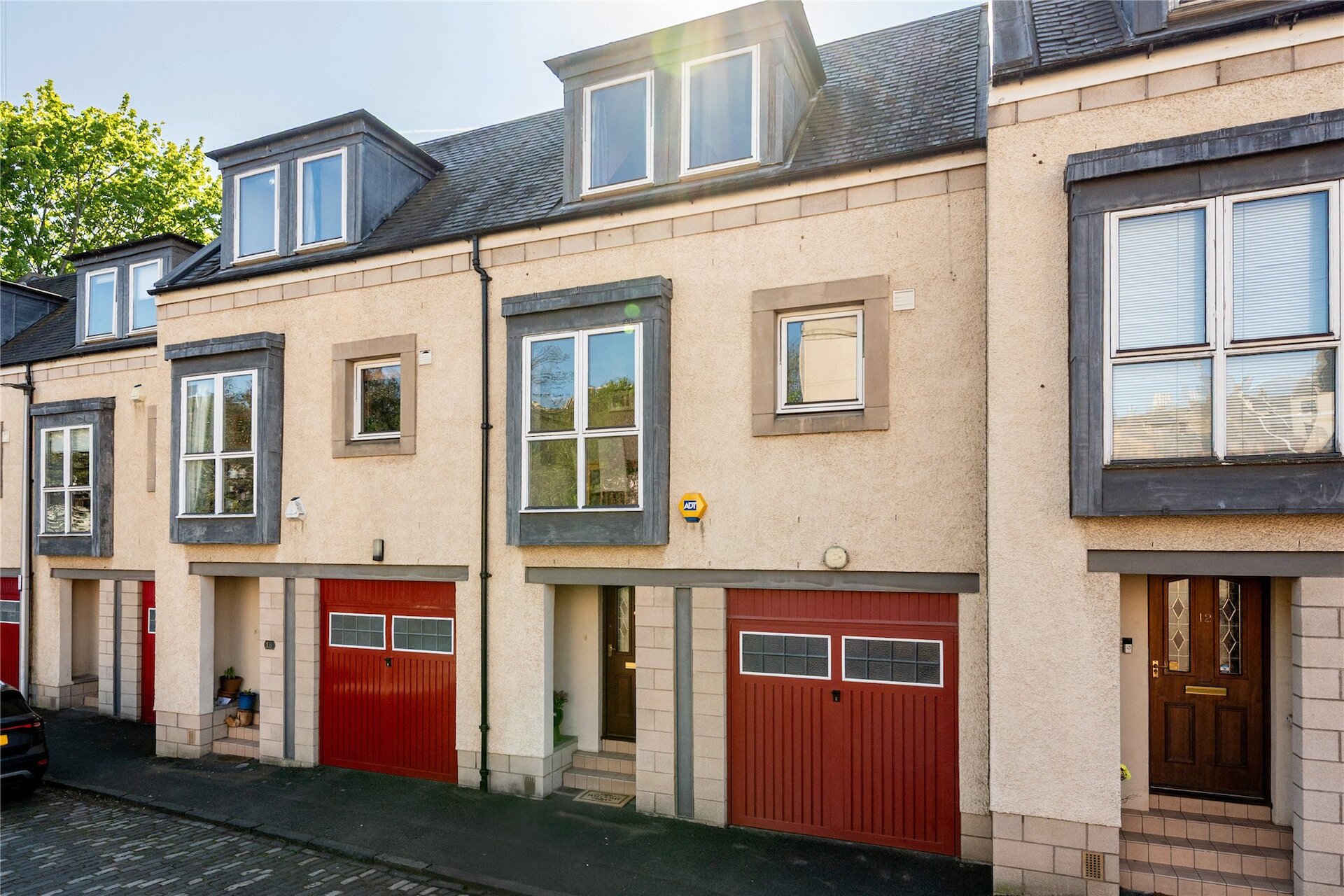 14 Eyre Place Lane, Canonmills, Edinburgh, EH3 5EH - Picture #1