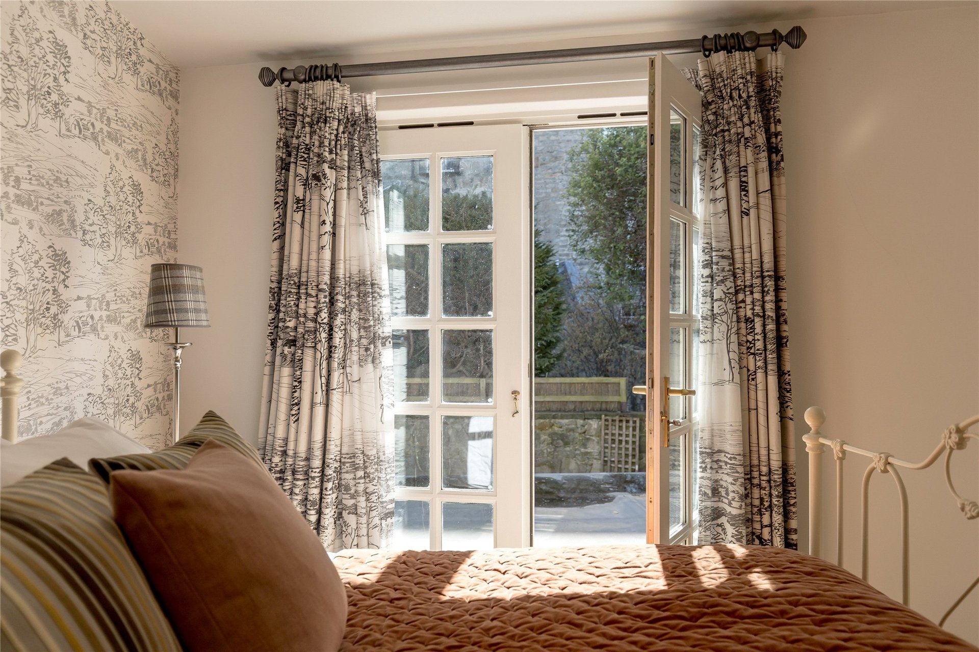 18b Circus Lane, Edinburgh, EH3 6SU - Picture #15