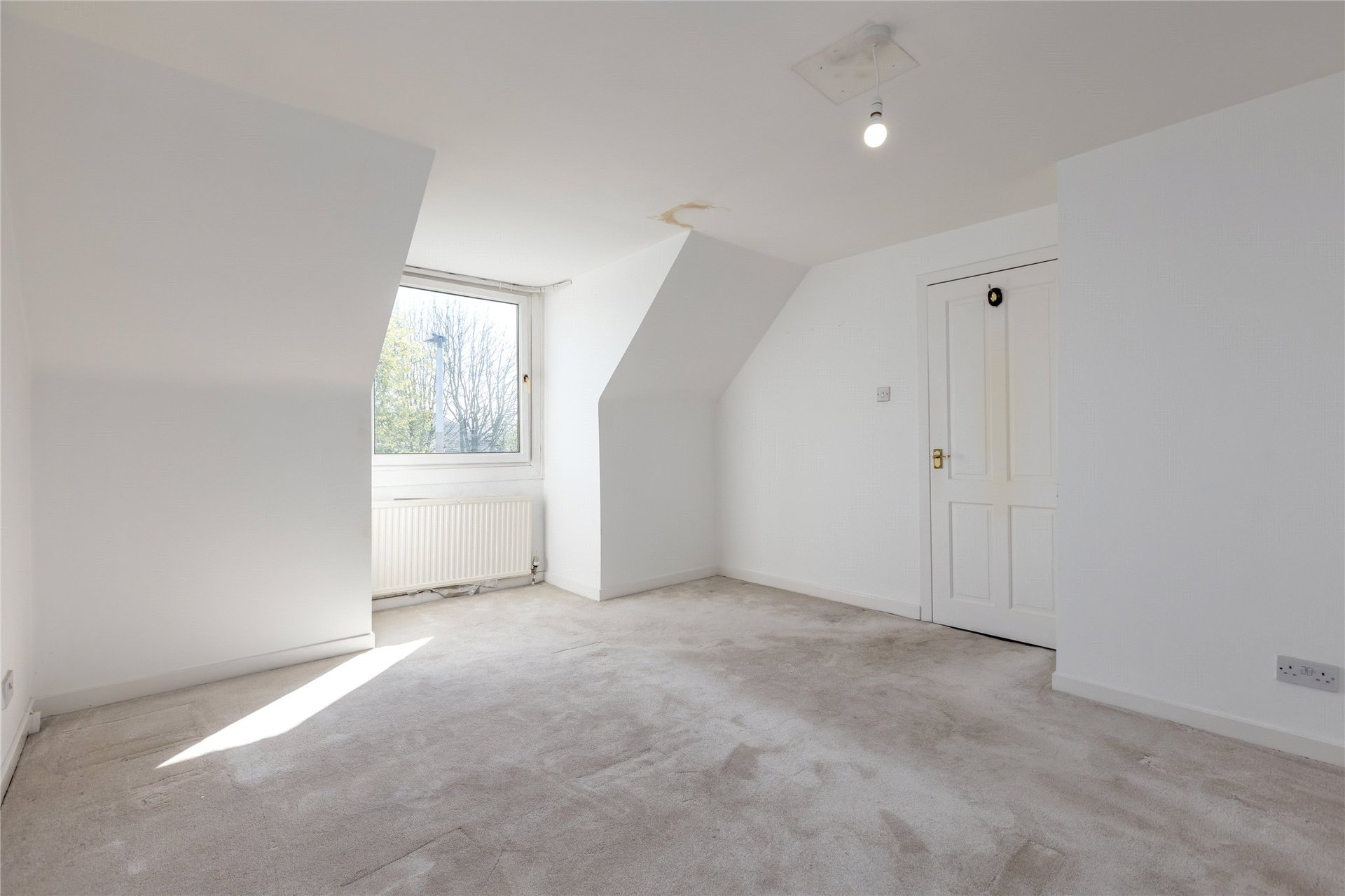 10 Stuart Green, Corstorphine, Edinburgh, EH12 8YF - Picture #8