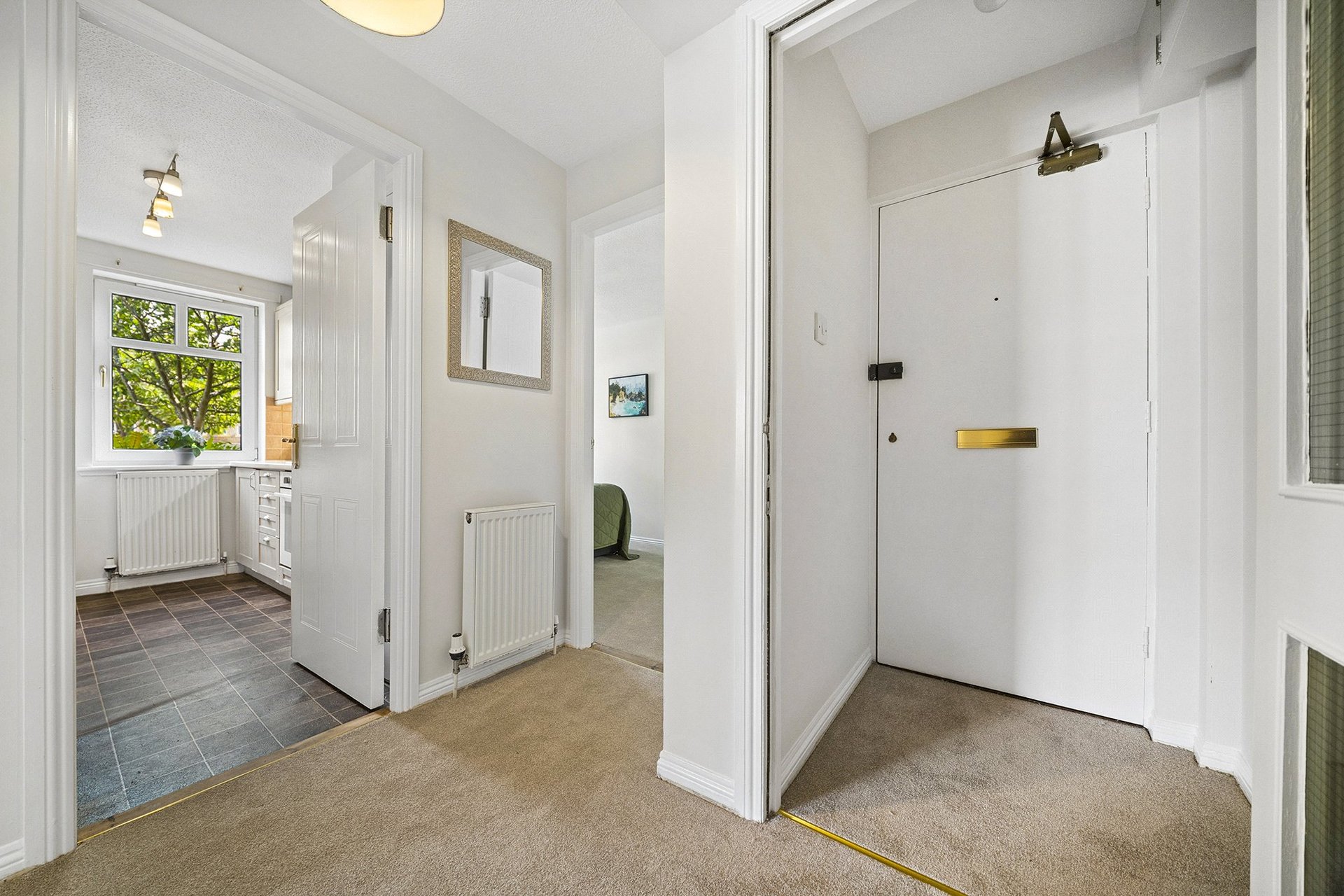 20/2 Sinclair Place, Edinburgh, EH11 1AH - Picture #3