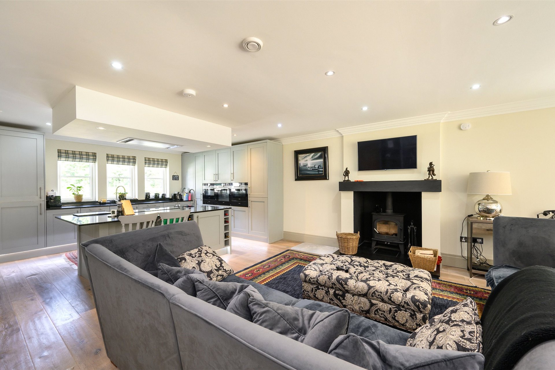 2 Medwyn Court, West Linton, Scottish Borders, EH46 7JQ - Picture #4