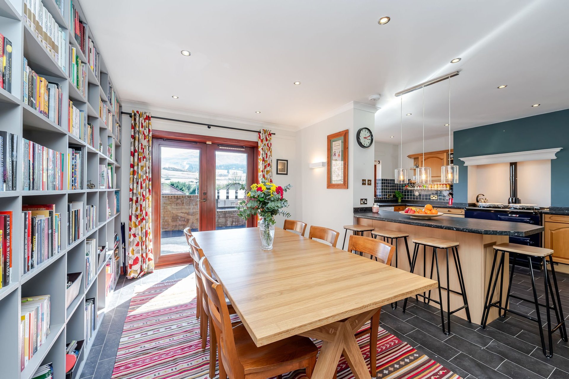 109 Caiyside, Fairmilehead, Edinburgh, EH10 7HR - Picture #5