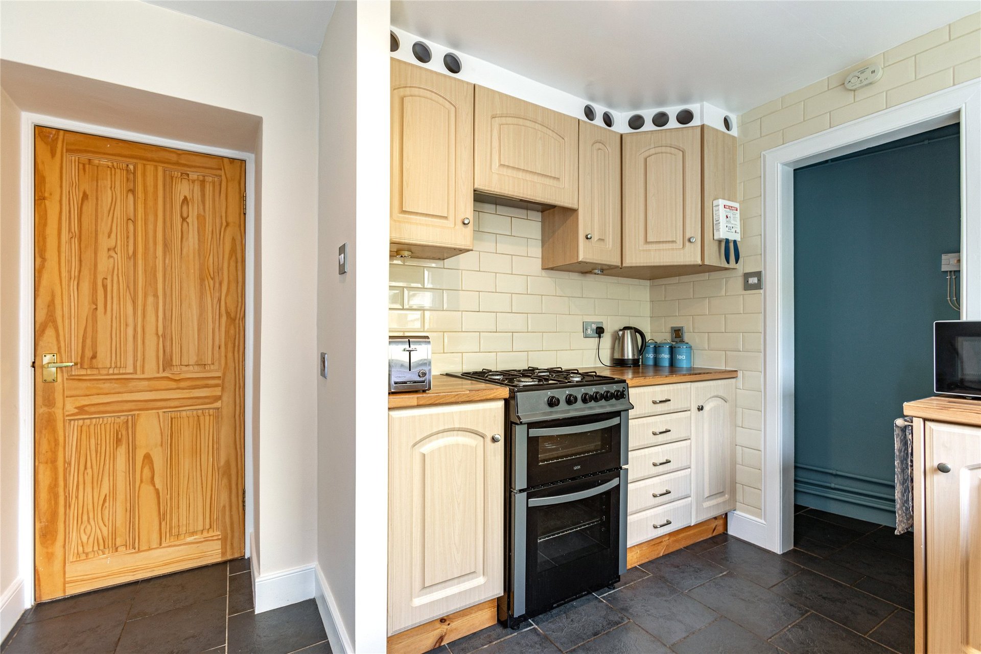 1 Blinkbonny Cottage, Main Street, St. Boswells, Melrose, Scottish Borders, TD6 0AZ - Picture #5