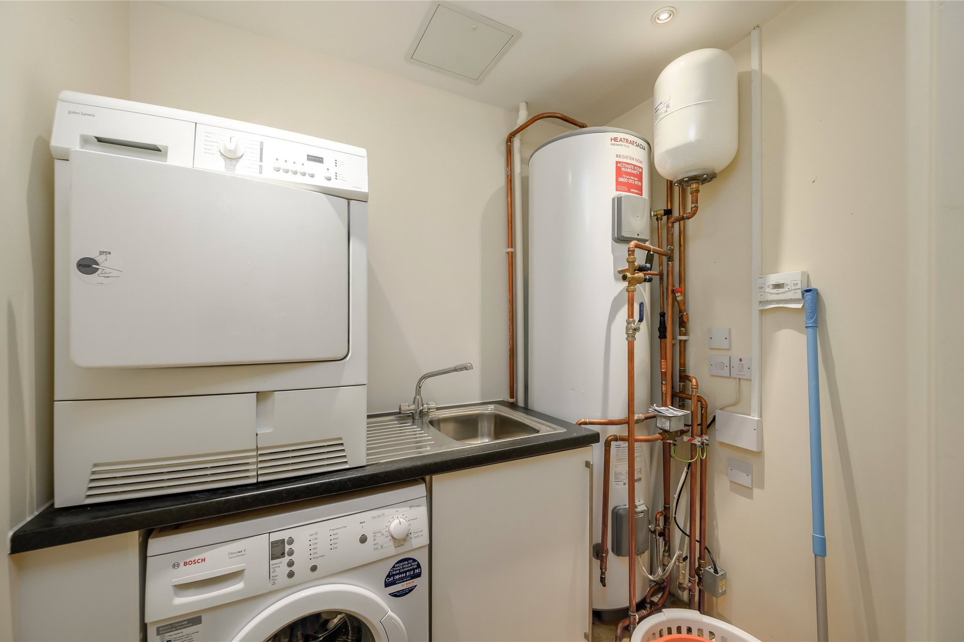 Flat 7, 2 Eyre Place, Edinburgh, EH3 5EP - Picture #22