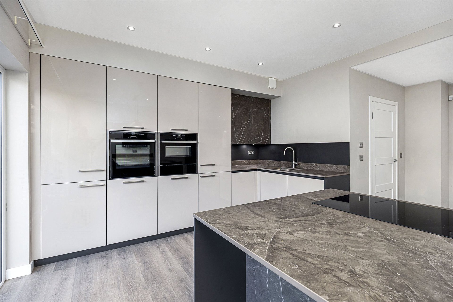 18 Braeside Avenue, Milngavie, G62 6LH - Picture #8