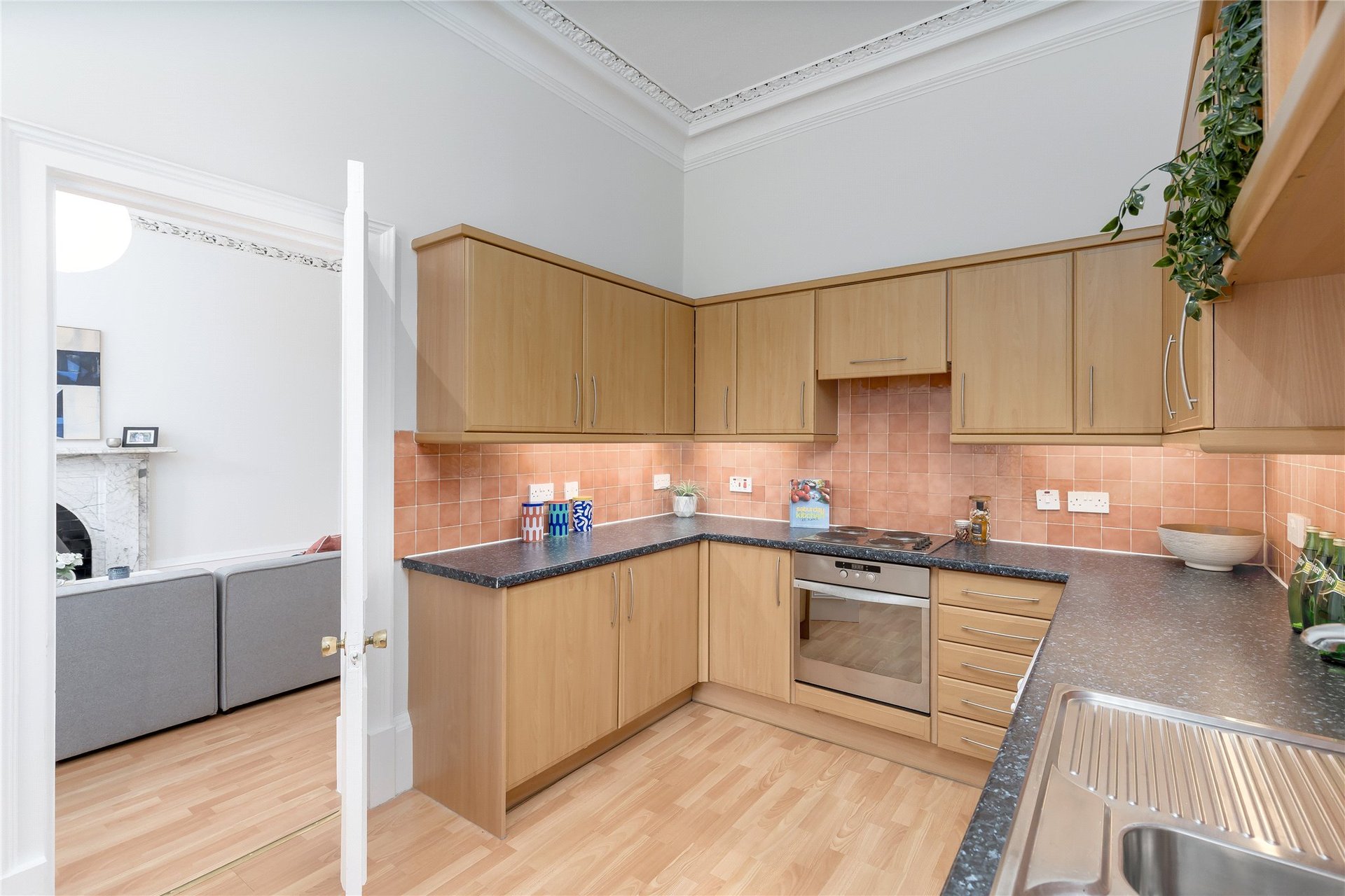 71/2 Leamington Terrace, Bruntsfield, Edinburgh, EH10 4JT - Picture #5